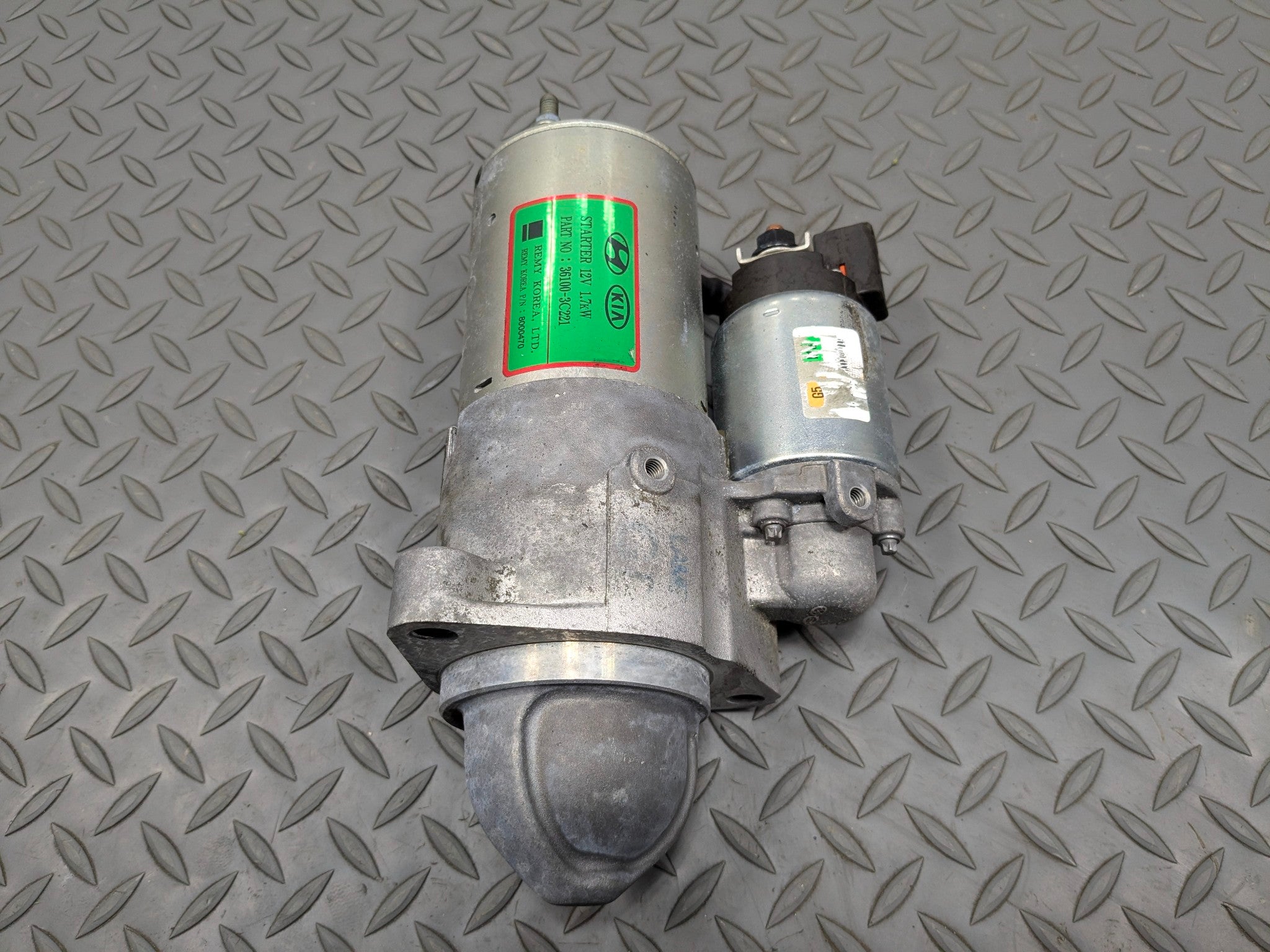 2012 - 2014 HYUNDAI AZERA OEM ENGINE STARTER MOTOR ASSEMBLY