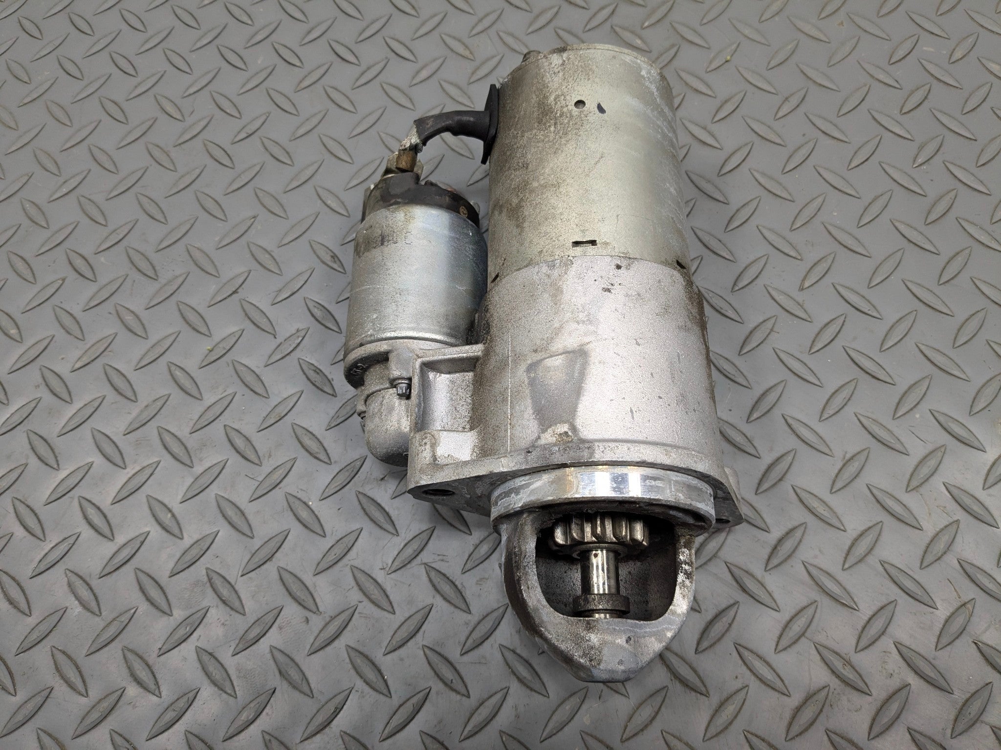 2012 - 2014 HYUNDAI AZERA OEM ENGINE STARTER MOTOR ASSEMBLY