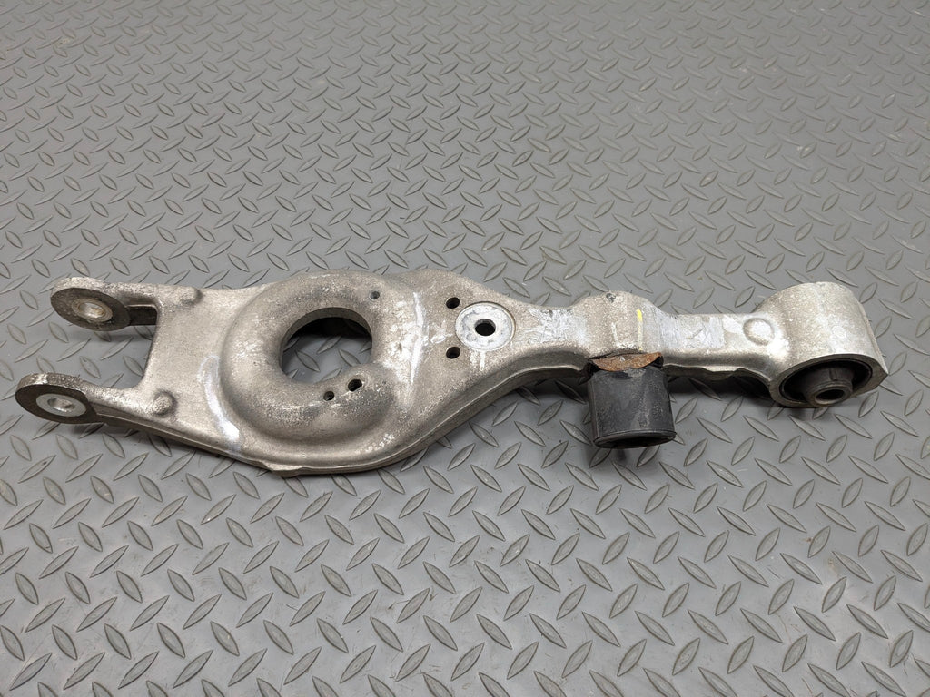 2012 - 2014 HYUNDAI AZERA OEM LOWER SUSPENSION CONTROL ARM REAR RIGHT SIDE
