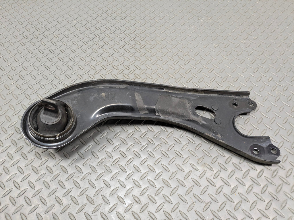 12 - 14 HYUNDAI AZERA OEM LOWER TRAILING CONTROL ARM REAR RIGHT PASSENGER SIDE
