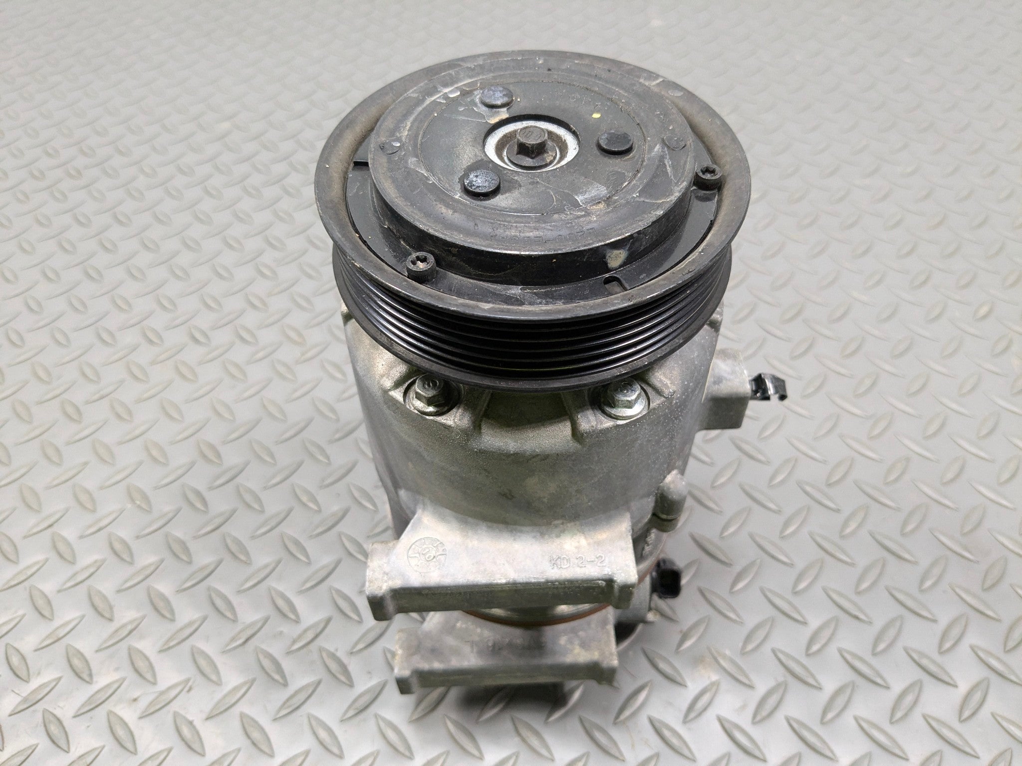 2012 - 2014 HYUNDAI AZERA OEM AC AIR CONDITIONING COMPRESSOR PUMP UNIT