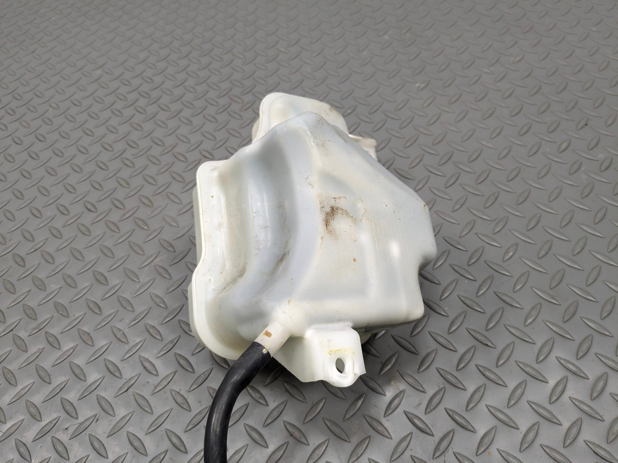 2012 - 2014 HYUNDAI AZERA OEM COOLANT RECOVERY BOTTLE EXPANSION RESERVOIR TANK