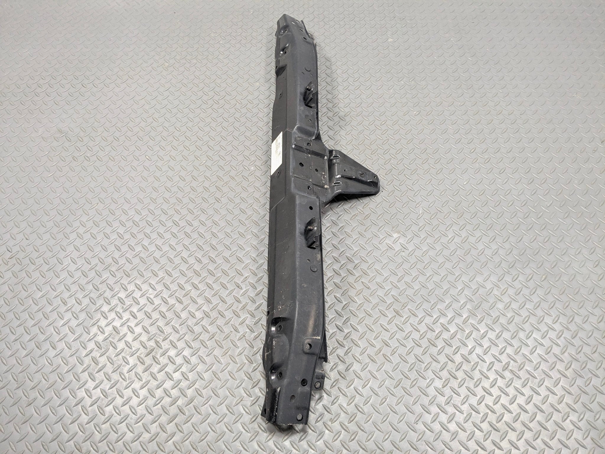 2012 - 2014 HYUNDAI AZERA OEM RADIATOR SUPPORT BRACKET ASSEMBLY GRAPHITE BLACK