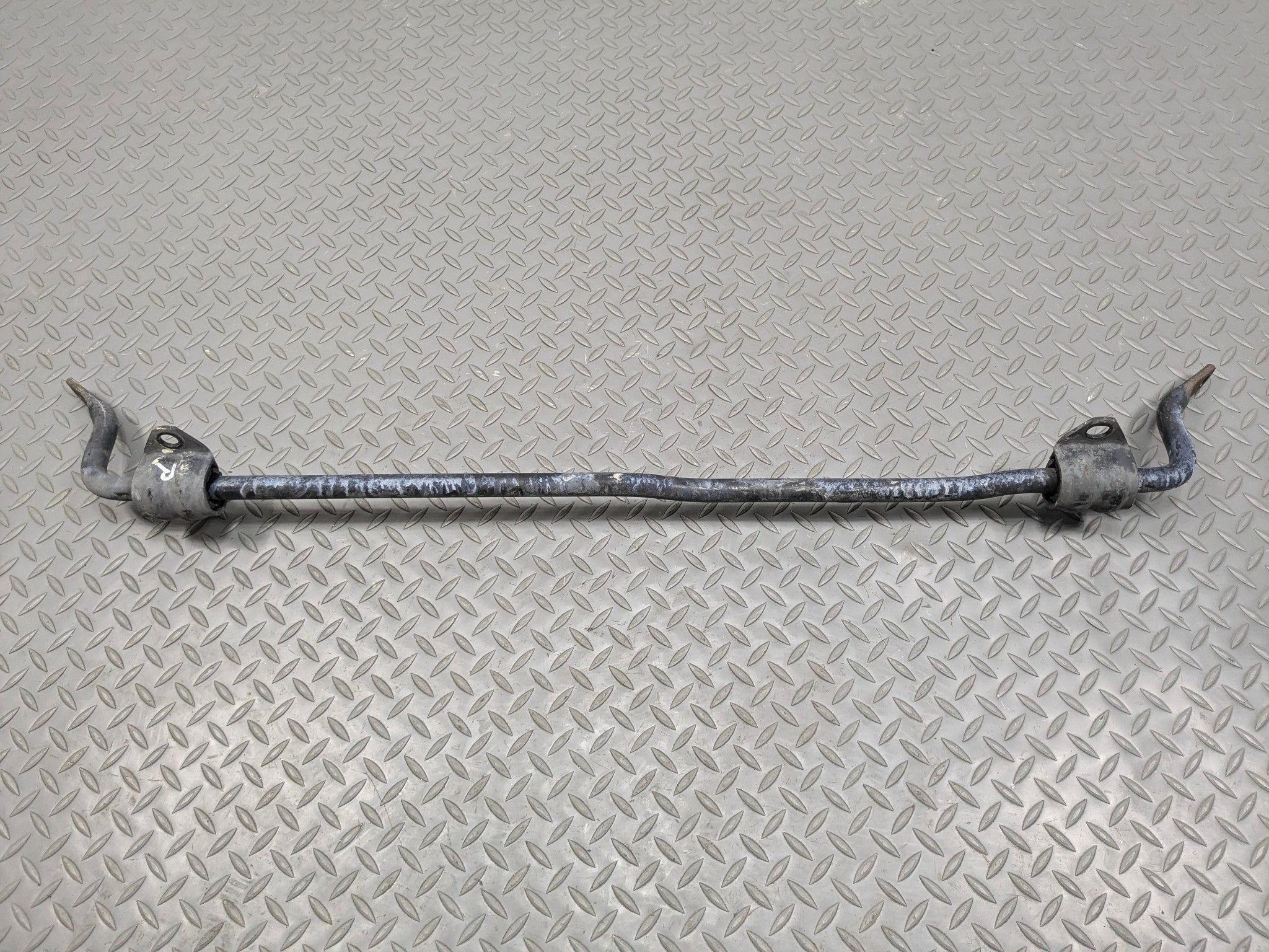 2012 - 2014 HYUNDAI AZERA OEM SUSPENSION STABILIZER BAR ANTI ROLL ROD REAR SIDE