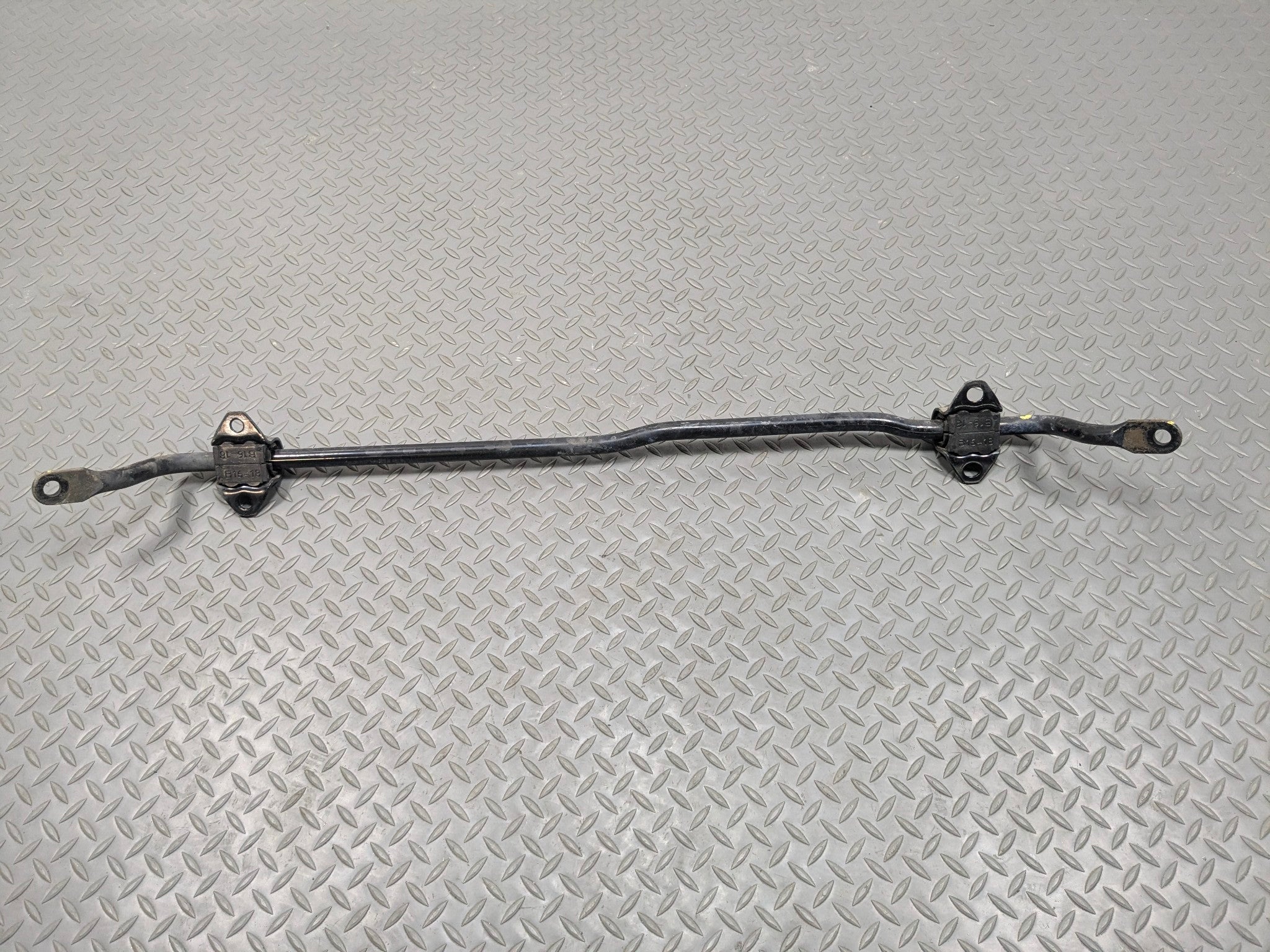 2012 - 2014 HYUNDAI AZERA OEM SUSPENSION STABILIZER BAR ANTI ROLL ROD REAR SIDE