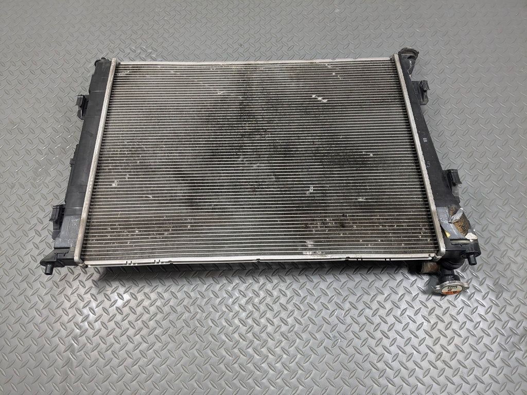 2012 - 2014 HYUNDAI AZERA OEM ENGINE COOLANT COOLING RADIATOR ASSEMBLY