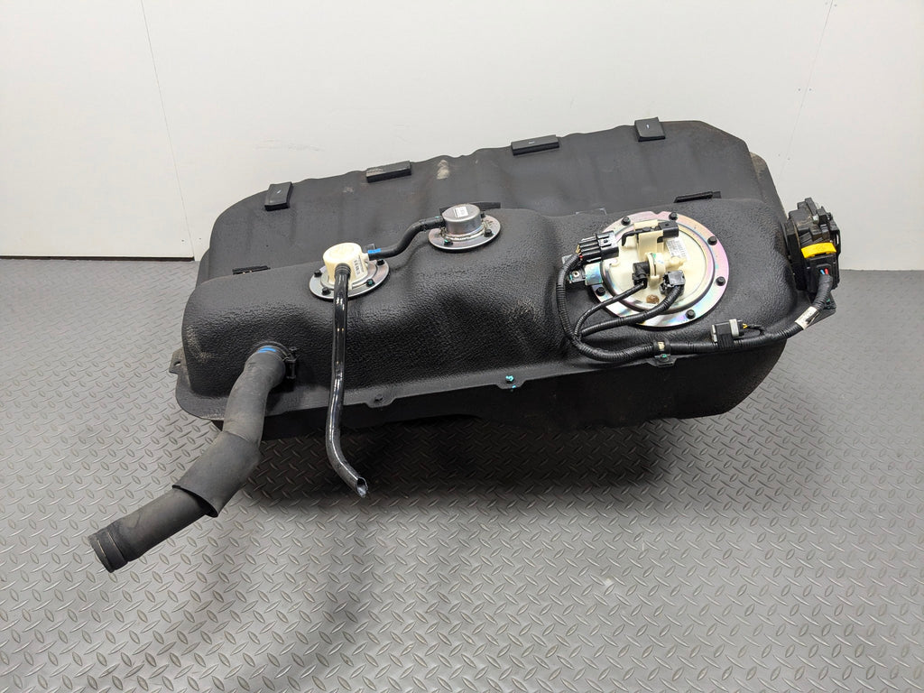 2012 - 2014 HYUNDAI AZERA OEM GASOLINE GAS FUEL TANK RESERVOIR ASSEMBLY