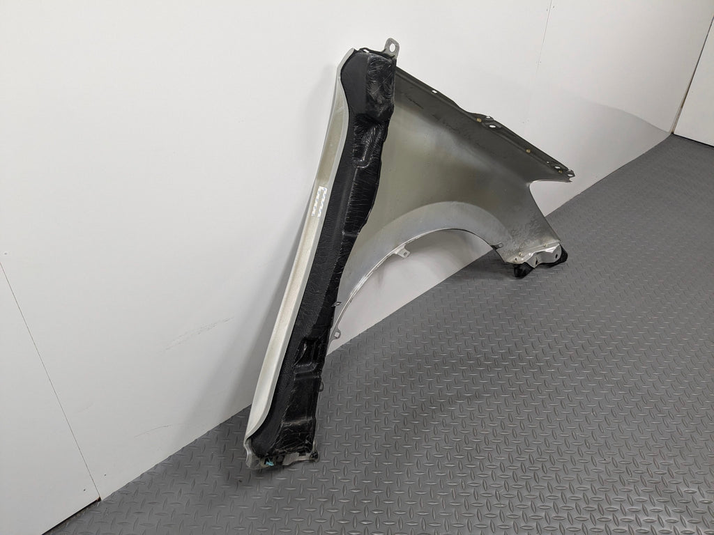 2012 - 2014 HYUNDAI AZERA OEM FENDER COVER PANEL FRONT LEFT DRIVER SIDE