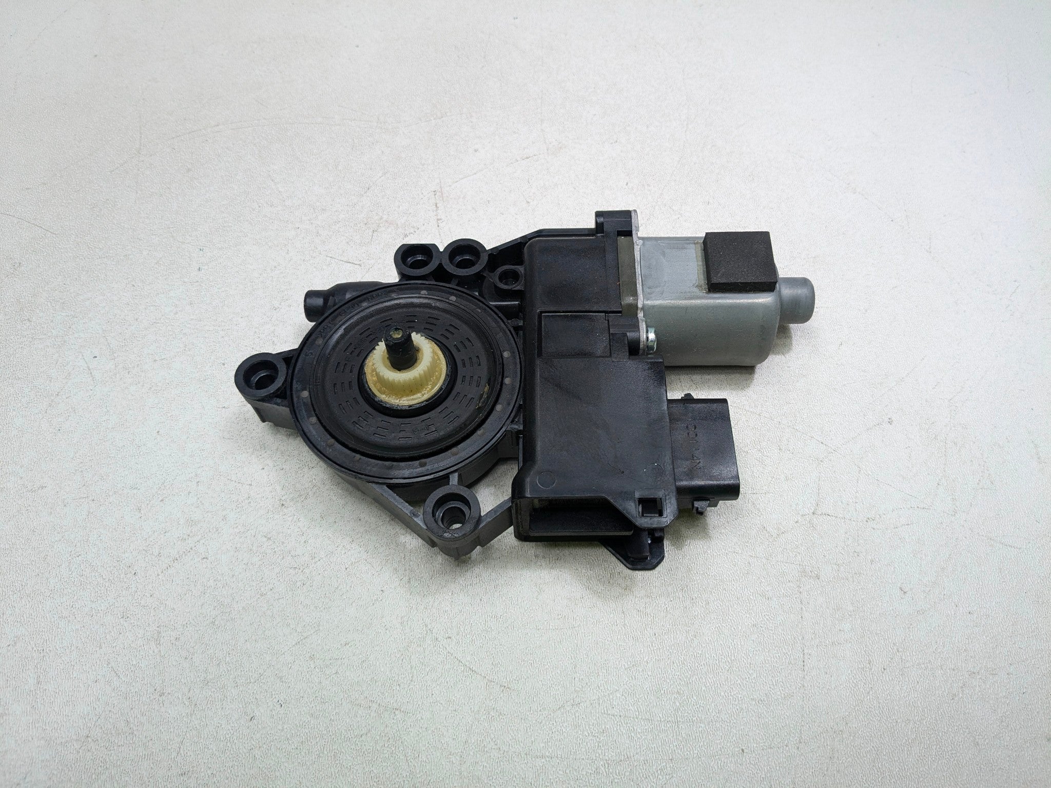 2012 - 2014 HYUNDAI AZERA OEM POWER WINDOW MOTOR FRONT LEFT DRIVER SIDE