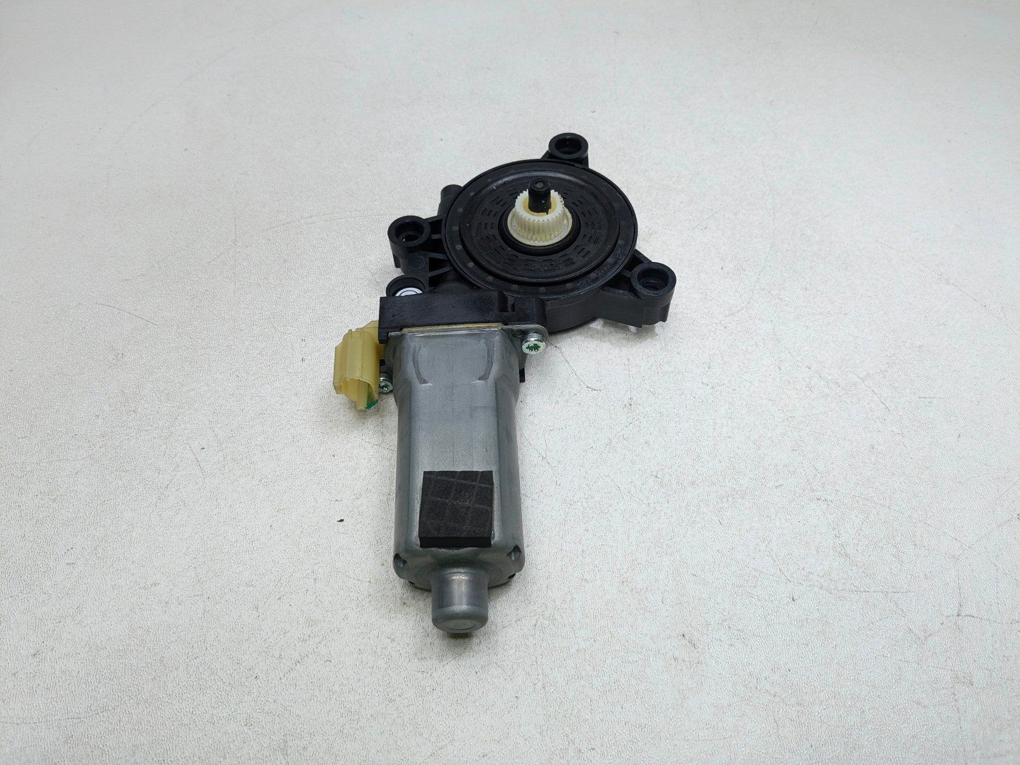 2012 - 2014 HYUNDAI AZERA OEM POWER WINDOW MOTOR ASSEMBLY REAR RIGHT SIDE