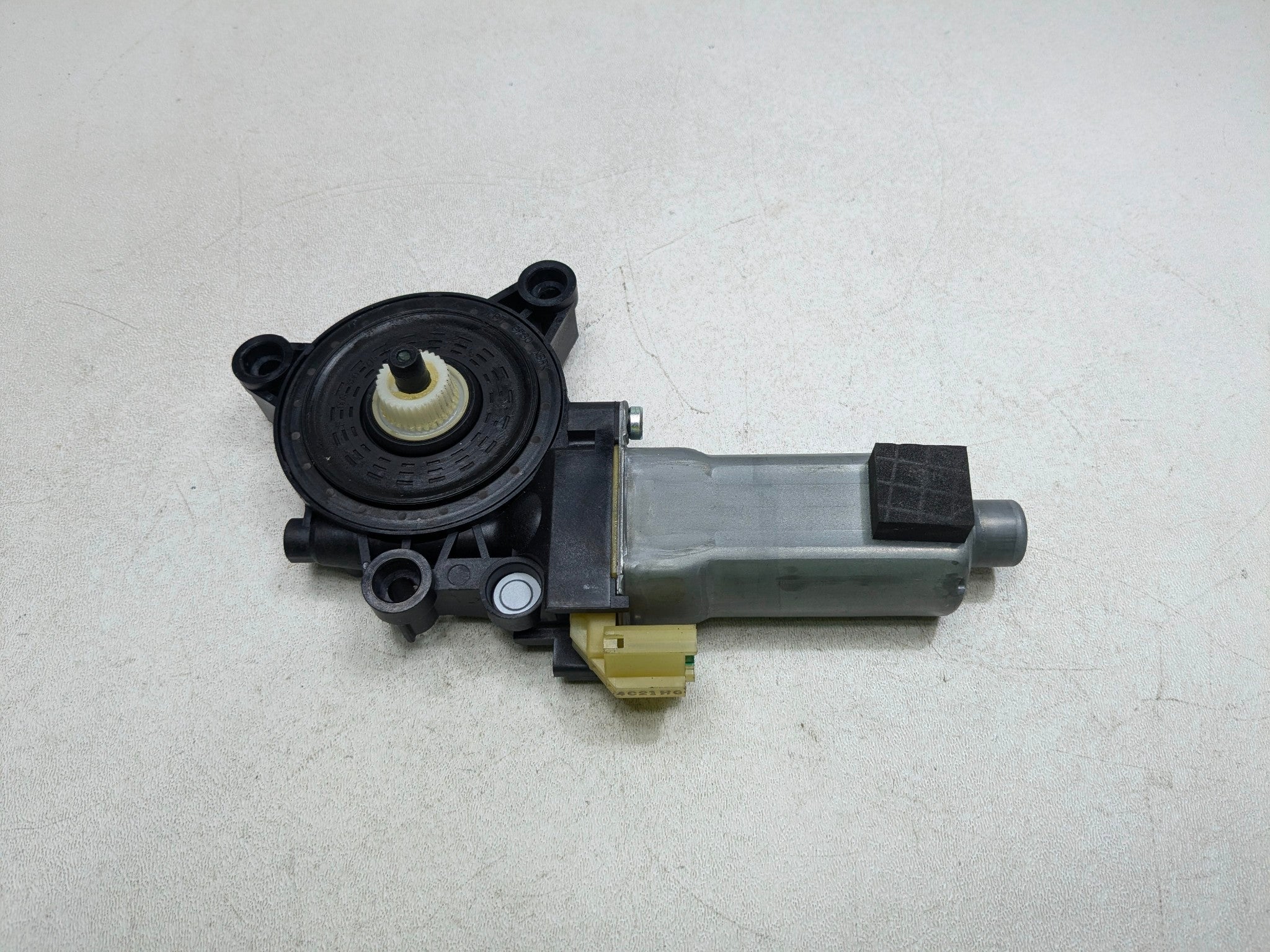 2012 - 2014 HYUNDAI AZERA OEM POWER WINDOW MOTOR ASSEMBLY REAR RIGHT SIDE