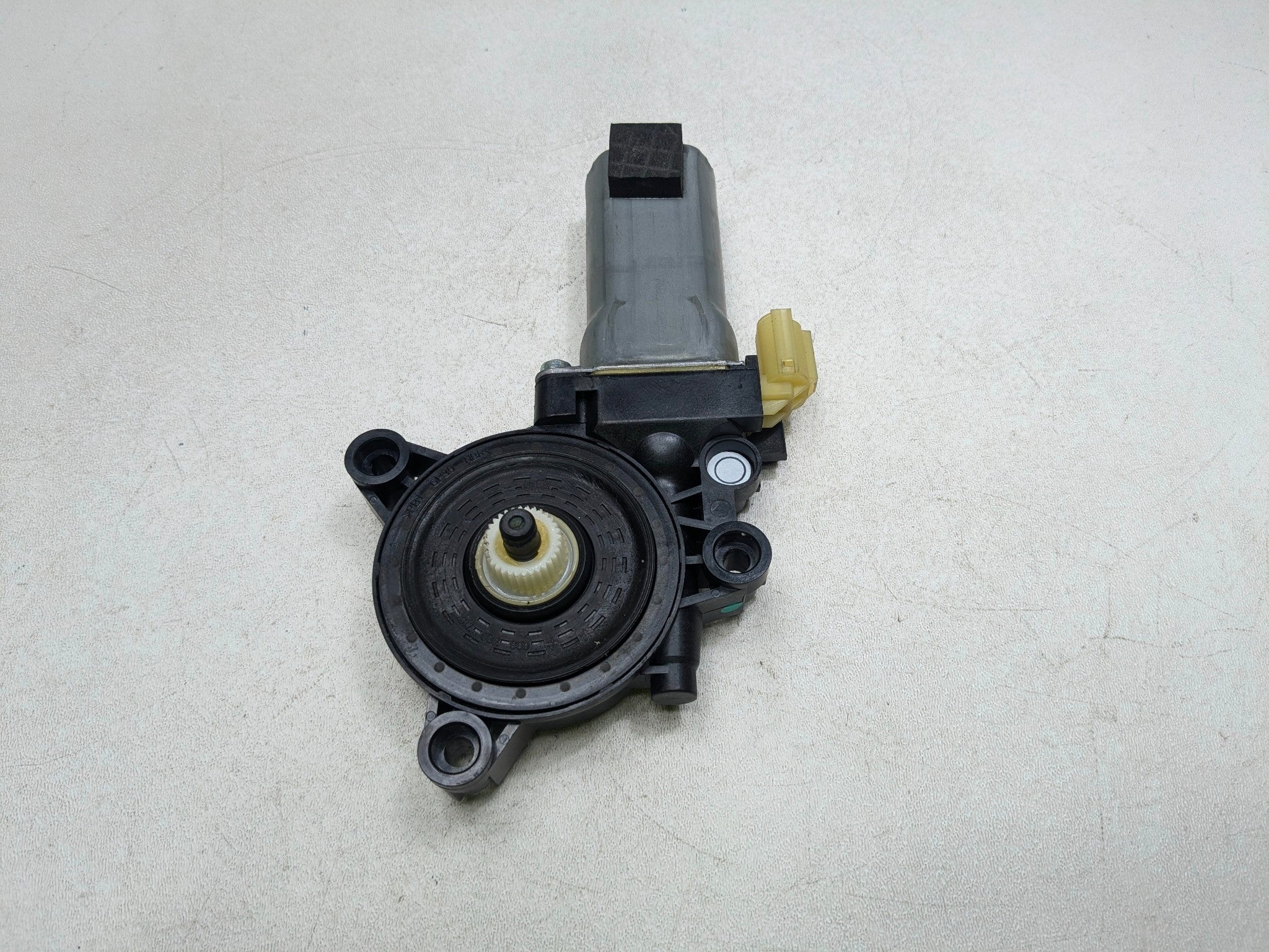 2012 - 2014 HYUNDAI AZERA OEM POWER WINDOW MOTOR ASSEMBLY REAR RIGHT SIDE