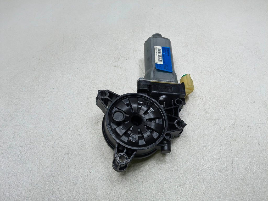 2012 - 2014 HYUNDAI AZERA OEM POWER WINDOW MOTOR ASSEMBLY REAR LEFT DRIVER SIDE