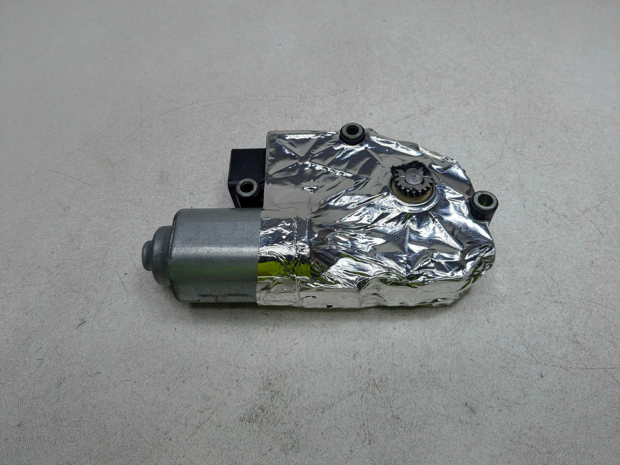 2012 - 2014 HYUNDAI AZERA OEM PANORAMIC SUNROOF MOTOR FITS