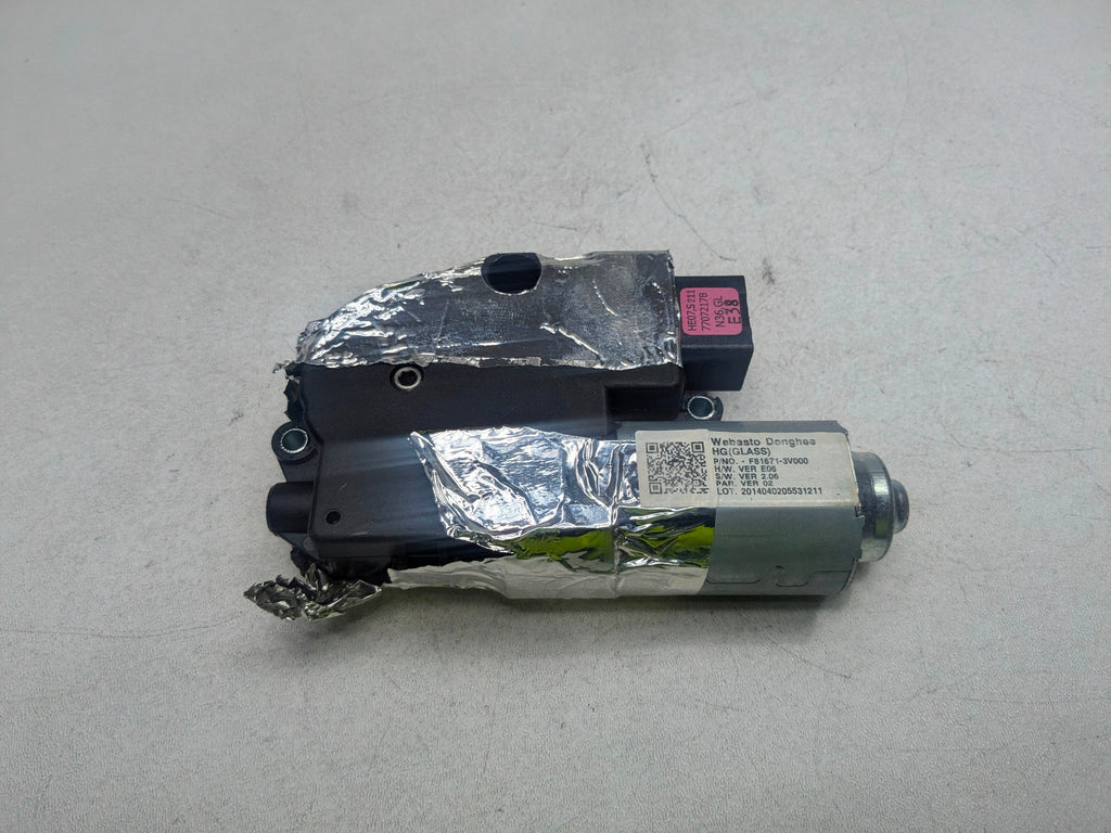 2012 - 2014 HYUNDAI AZERA OEM PANORAMIC GLASS SUNROOF MOTOR FITS