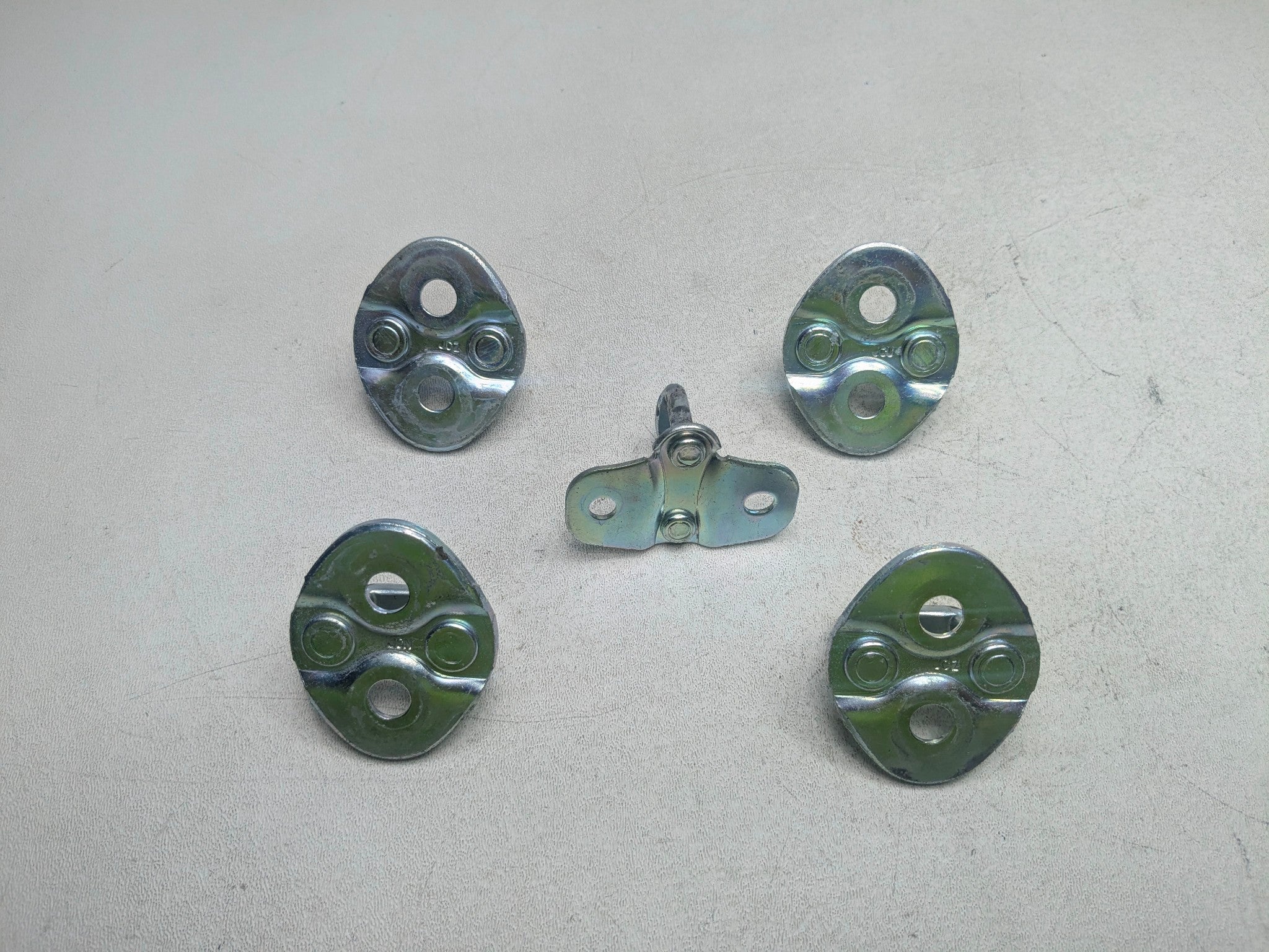 2012 - 2014 HYUNDAI AZERA OEM DOOR LOCK LATCH STRIKER PLATE SET FRONT AND REAR
