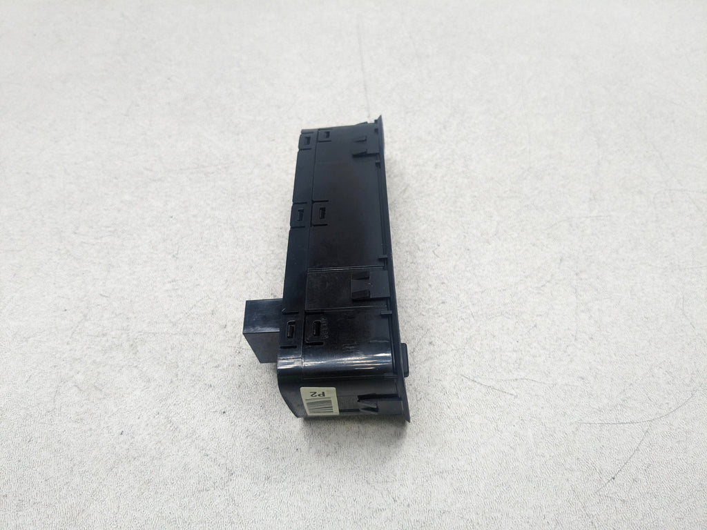 2012 - 2014 HYUNDAI AZERA OEM TRACTION ECO DIMMER COMBINATION SWITCH PANEL