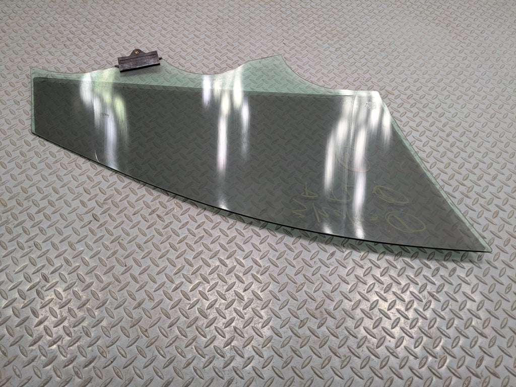 2012 - 2014 HYUNDAI AZERA OEM DOOR WINDOW GLASS FRONT LEFT DRIVER SIDE