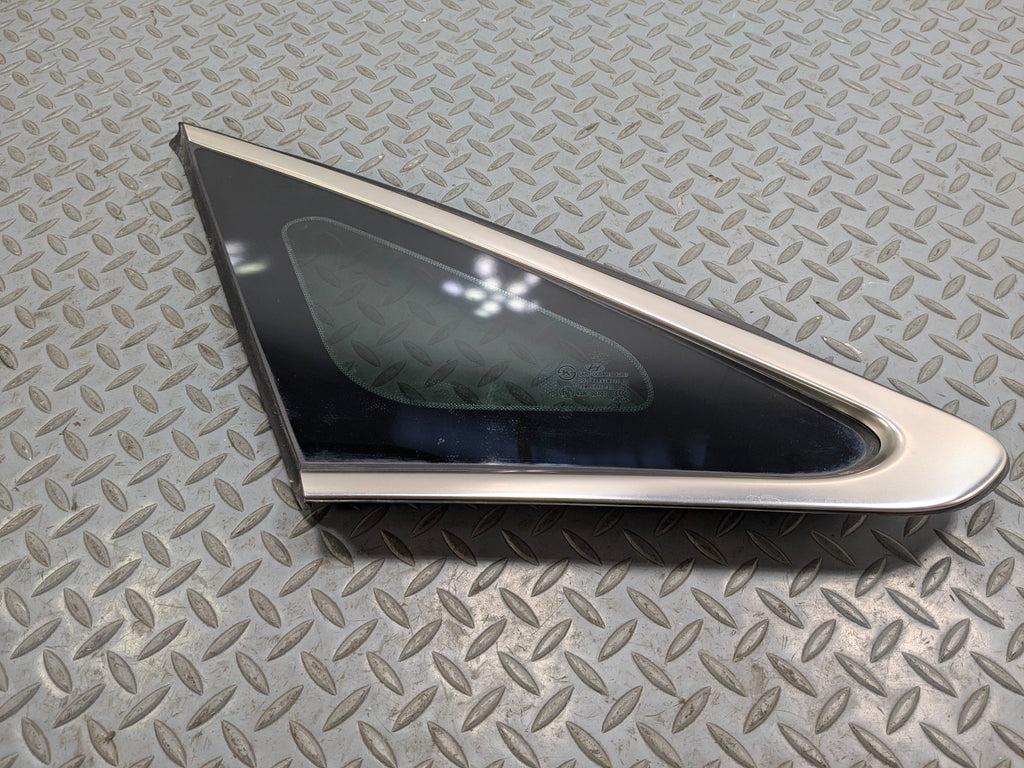 12 - 14 HYUNDAI AZERA OEM QUARTER GLASS WITH CHROME STRIP REAR LEFT DRIVER SIDE