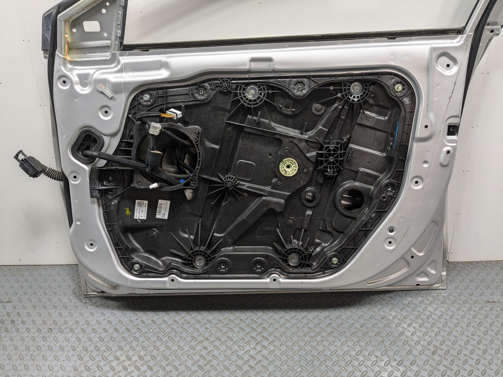 12 - 14 HYUNDAI AZERA OEM DOOR SHELL PANEL SILVER FROST METALLIC FRONT RIGHT
