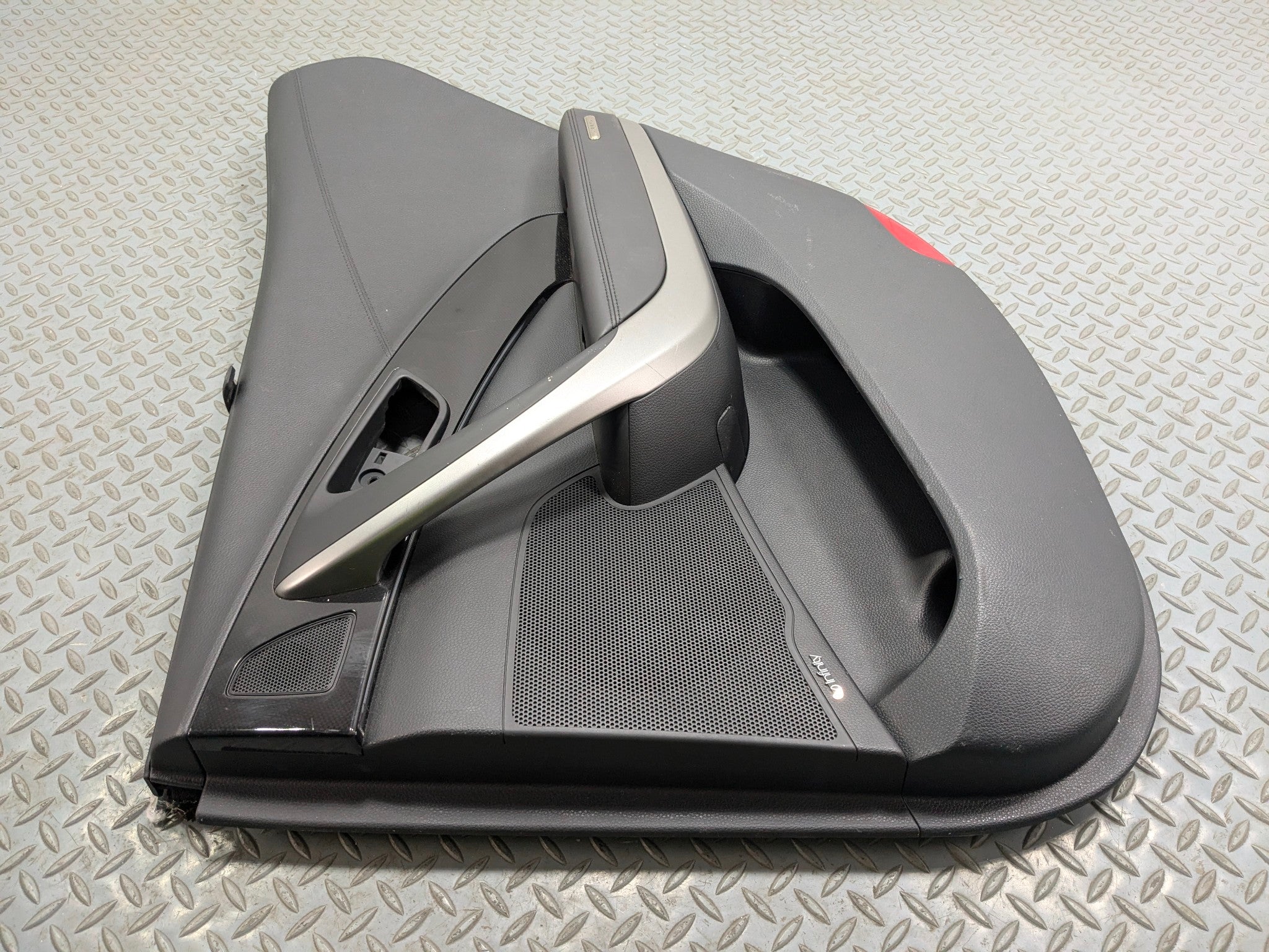2012 - 2014 HYUNDAI AZERA OEM INTERIOR DOOR TRIM PANEL REAR RIGHT PASSENGER SIDE