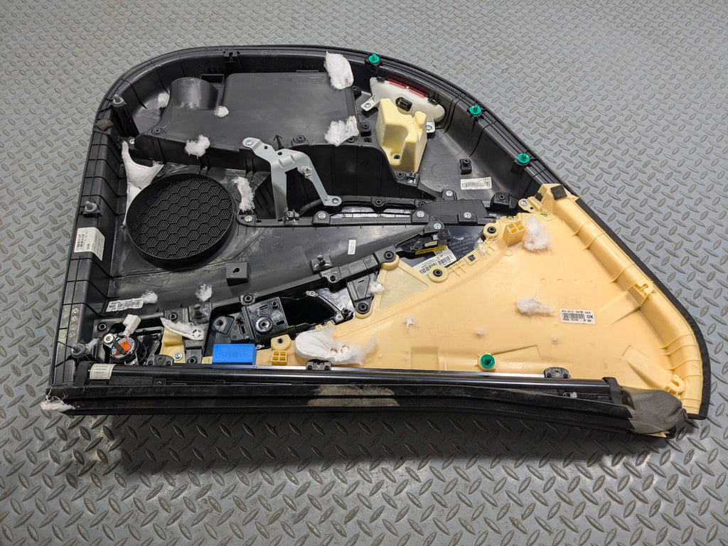 2012 - 2014 HYUNDAI AZERA OEM INTERIOR DOOR TRIM PANEL REAR RIGHT PASSENGER SIDE