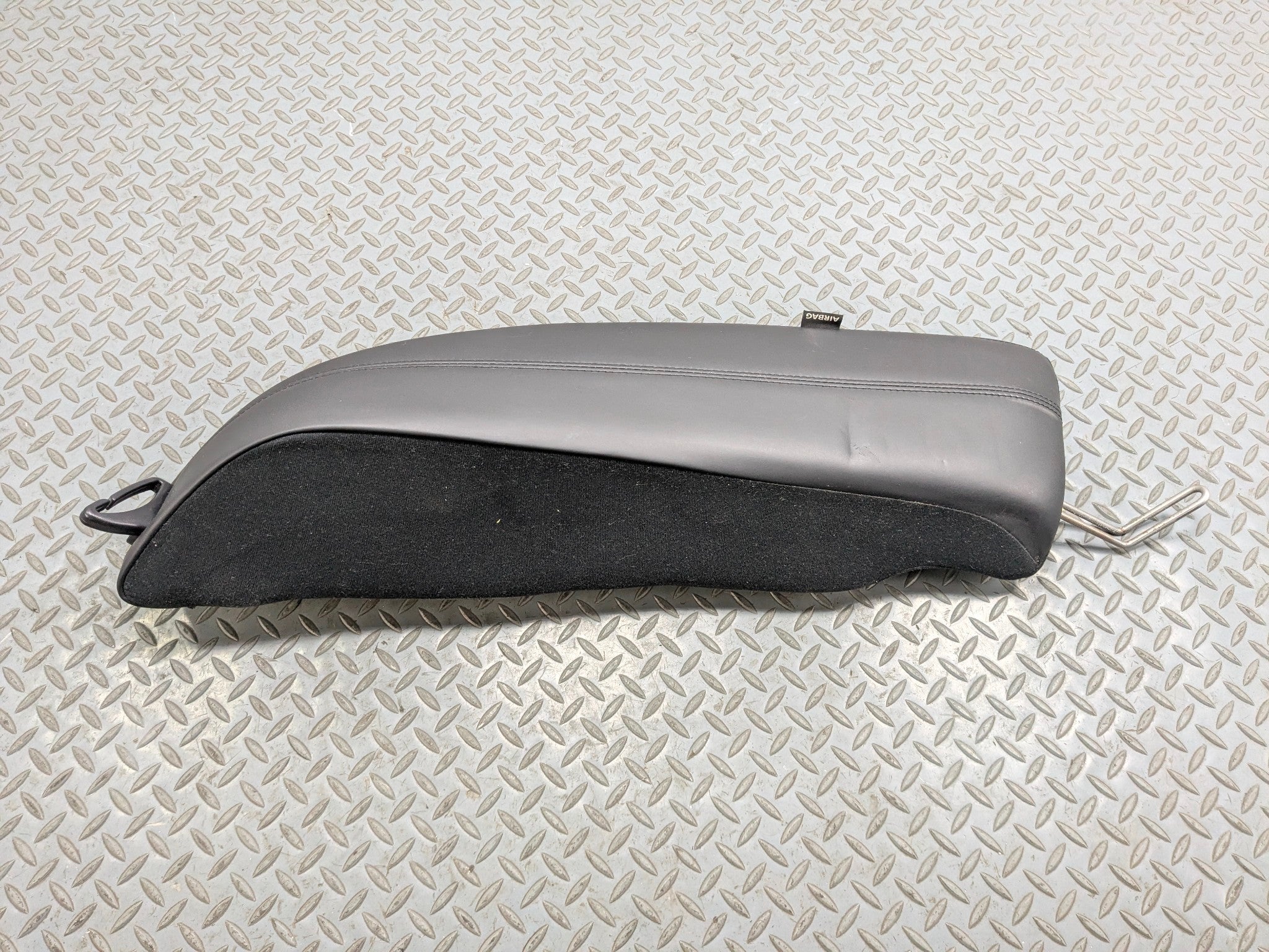 2012 - 2014 HYUNDAI AZERA OEM BOLSTER SEAT CUSHION COVER REAR LEFT DRIVER SIDE