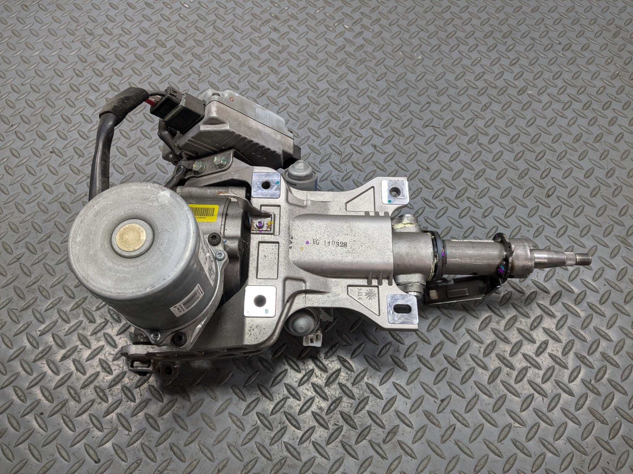 2012 - 2014 HYUNDAI AZERA OEM POWER ADJUSTMENT STEERING COLUMN ASSEMBLY