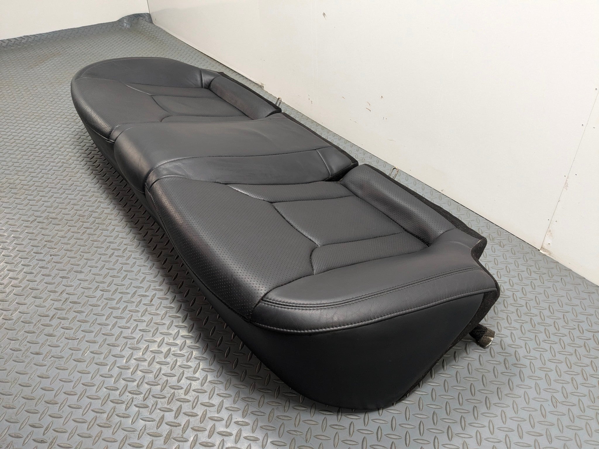 2012 - 2014 HYUNDAI AZERA OEM REAR SEAT LOWER CUSHION COVER BLACK LEATHER