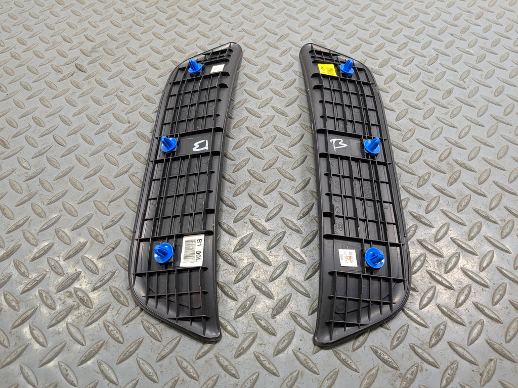 2012 - 2014 HYUNDAI AZERA OEM REAR DOOR FLOOR STEP TRIM SILL SCUFF PLATE BLACK