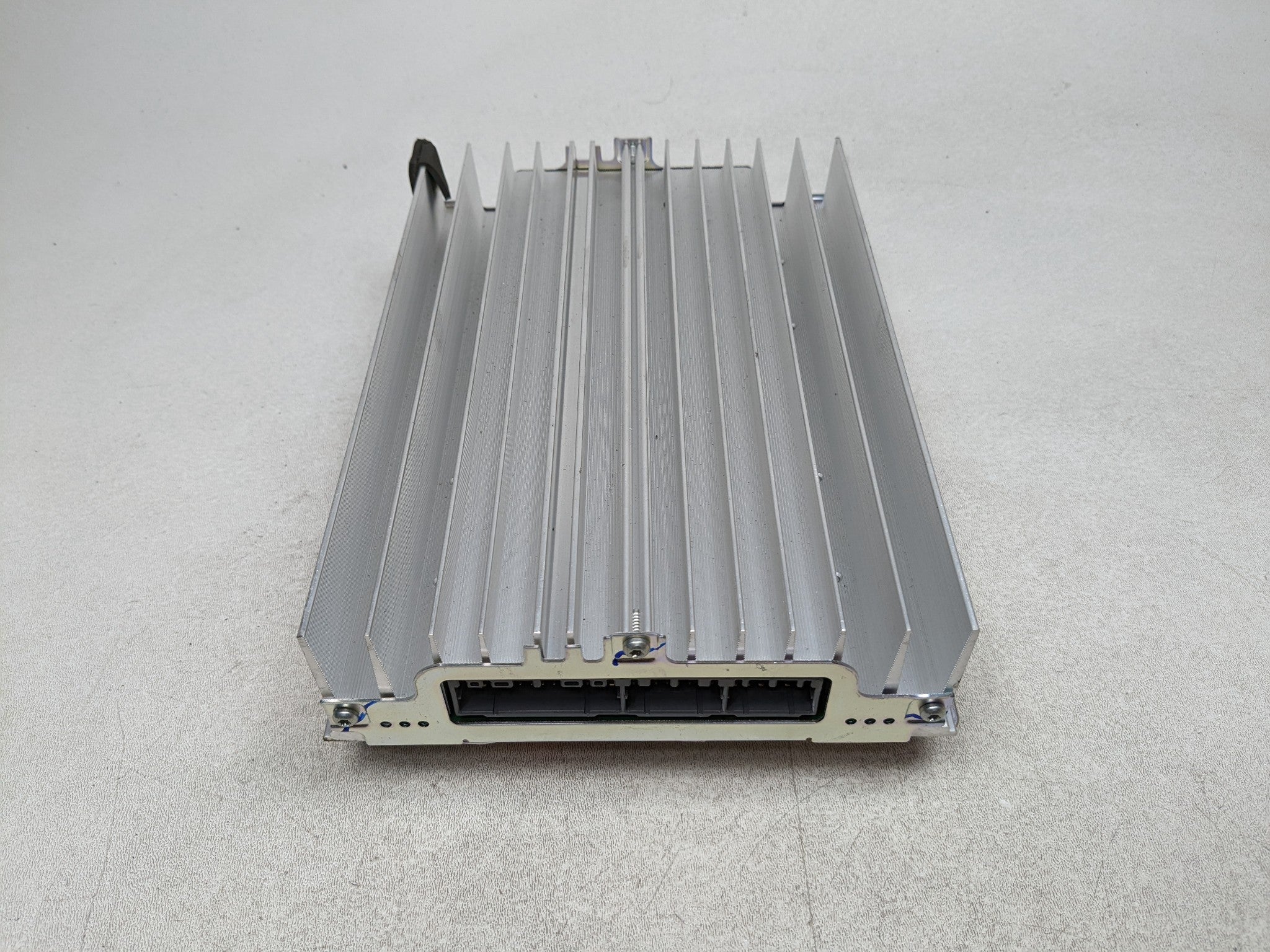 2012 - 2014 HYUNDAI AZERA OEM JBL AUDIO RADIO STEREO FACTORY AMPLIFIER UNIT