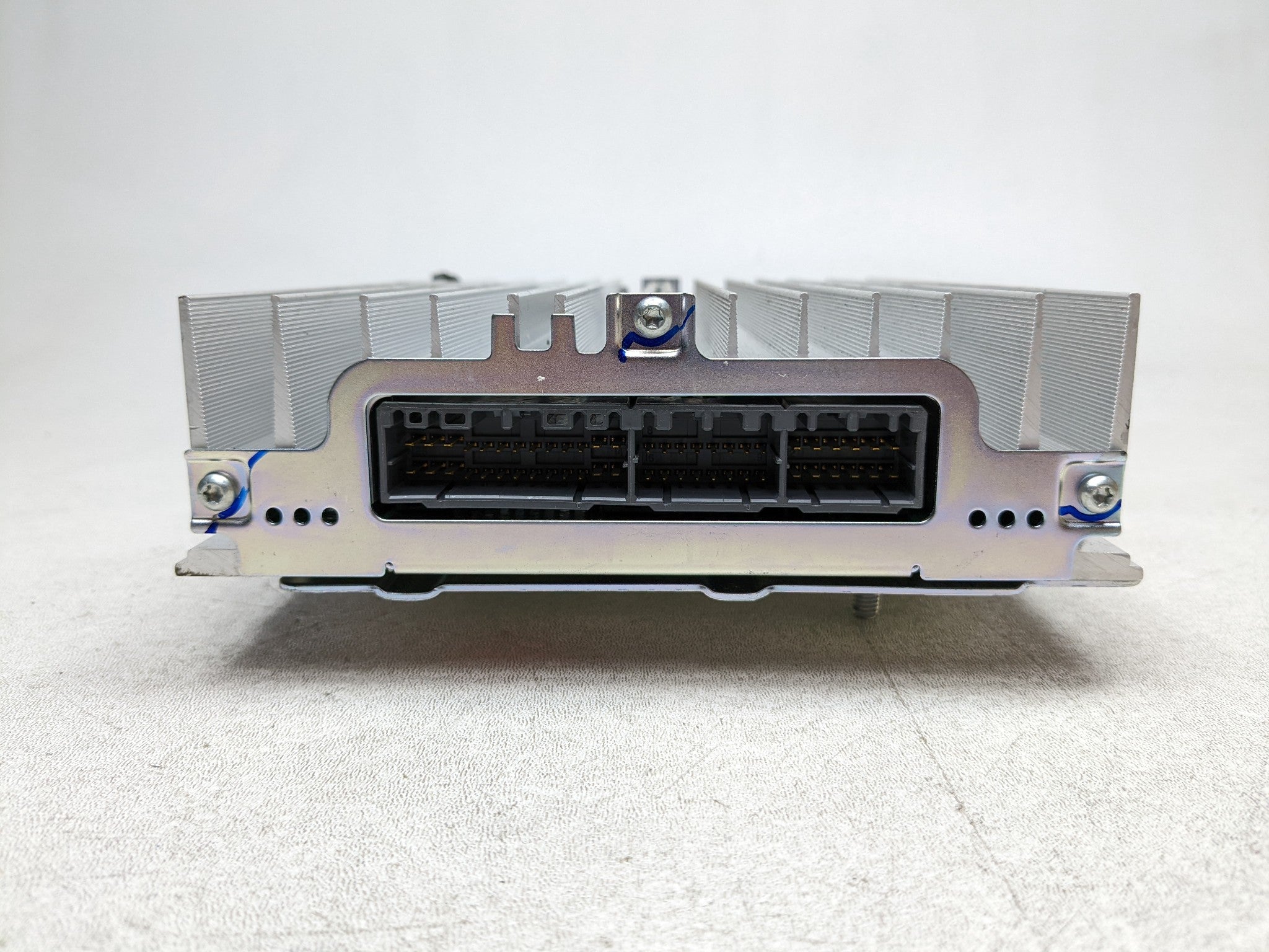 2012 - 2014 HYUNDAI AZERA OEM JBL AUDIO RADIO STEREO FACTORY AMPLIFIER UNIT