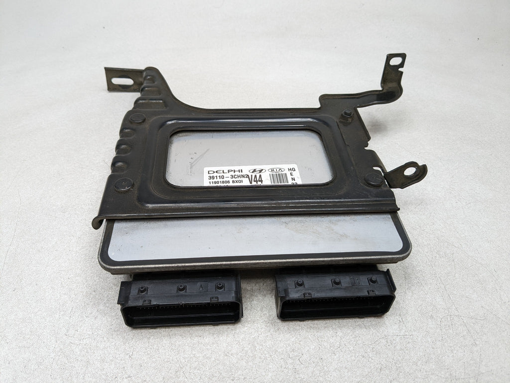 2012 - 2014 HYUNDAI AZERA OEM ENGINE MOTOR BRAIN BOX ELECTRONIC CONTROL MODULE