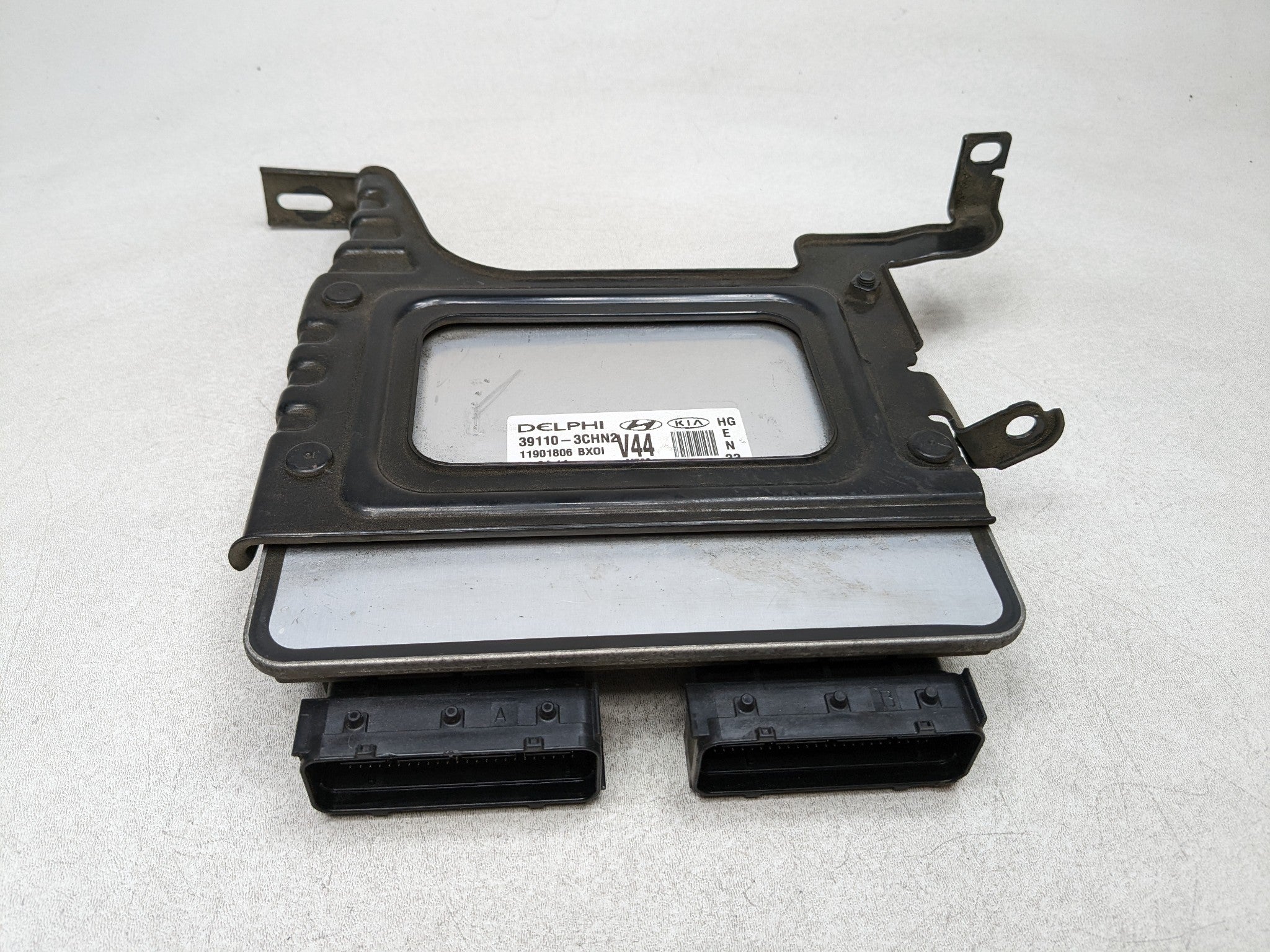 2012 - 2014 HYUNDAI AZERA OEM ENGINE MOTOR BRAIN BOX ELECTRONIC CONTROL MODULE