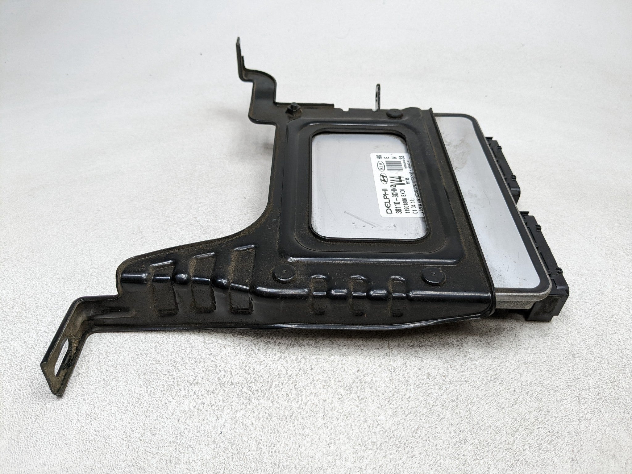 2012 - 2014 HYUNDAI AZERA OEM ENGINE MOTOR BRAIN BOX ELECTRONIC CONTROL MODULE