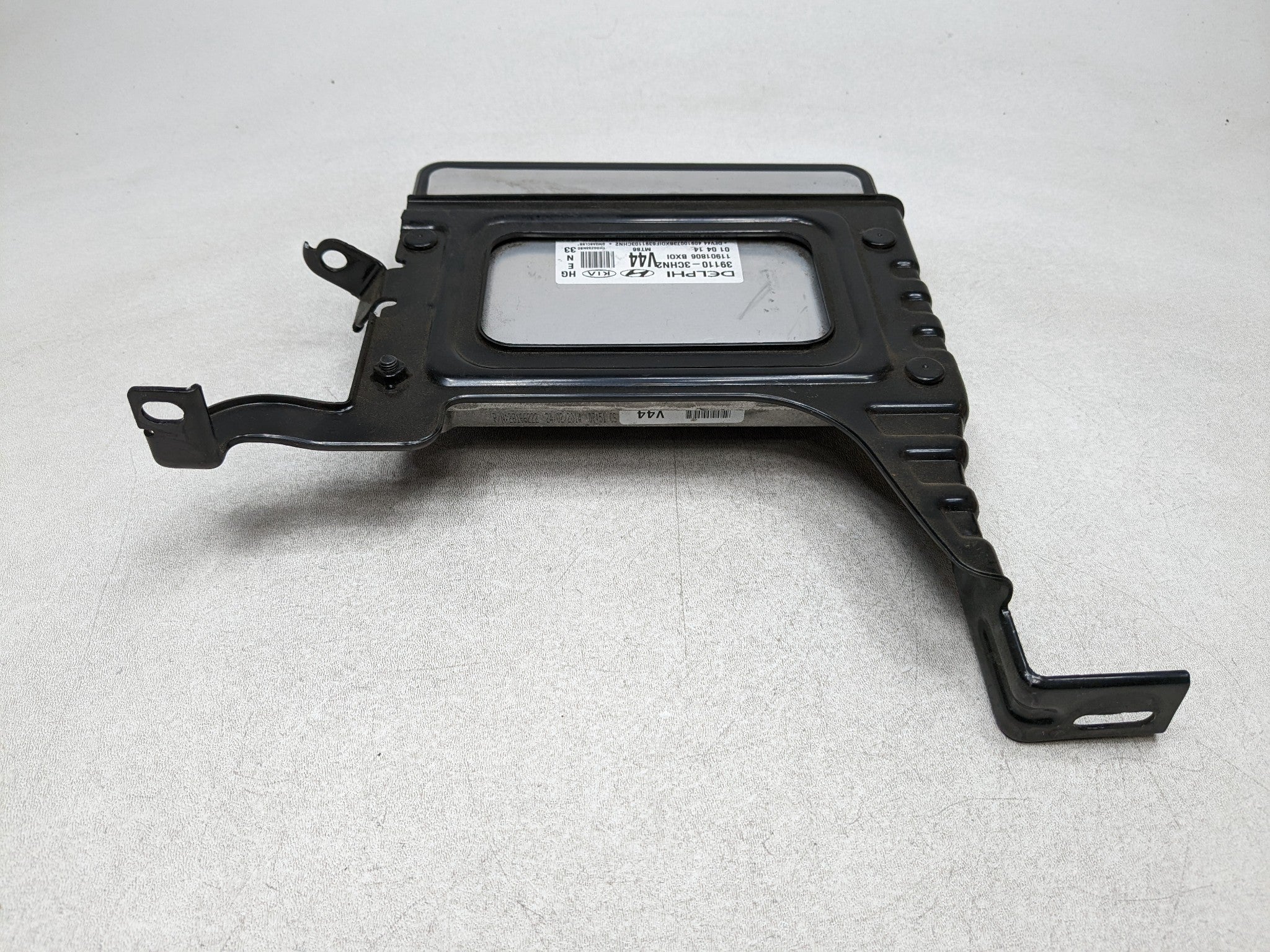 2012 - 2014 HYUNDAI AZERA OEM ENGINE MOTOR BRAIN BOX ELECTRONIC CONTROL MODULE