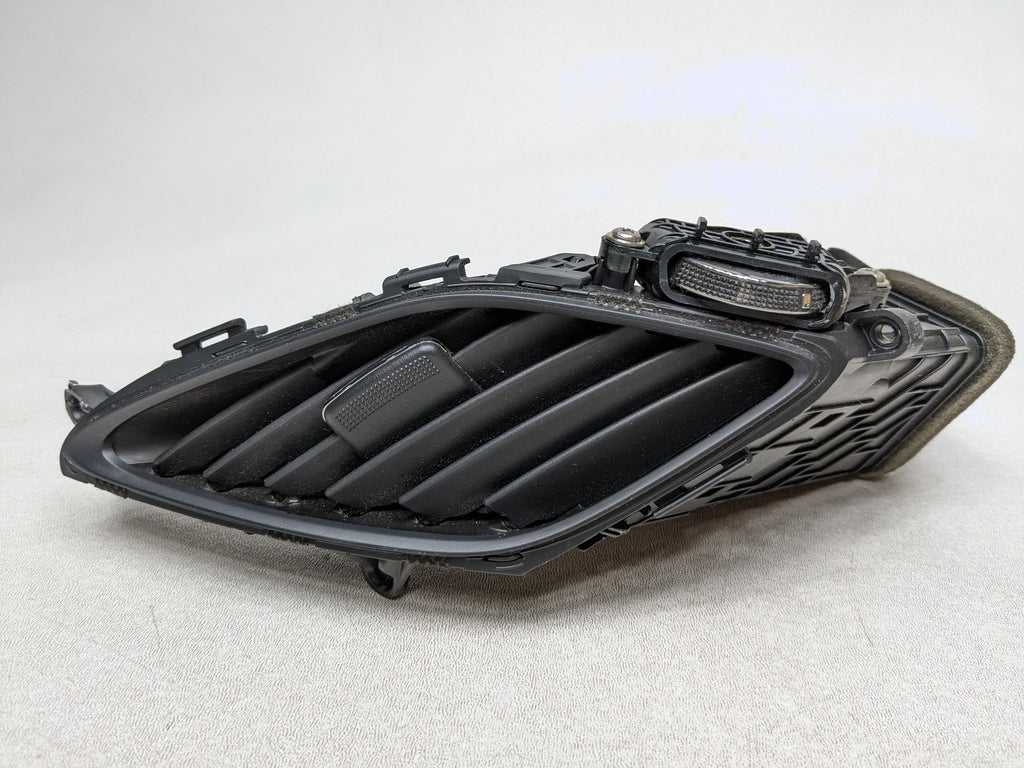 12 - 14 HYUNDAI AZERA OEM AC AIR CONDITIONING HEATER AIR VENT UNIT FRONT CENTER