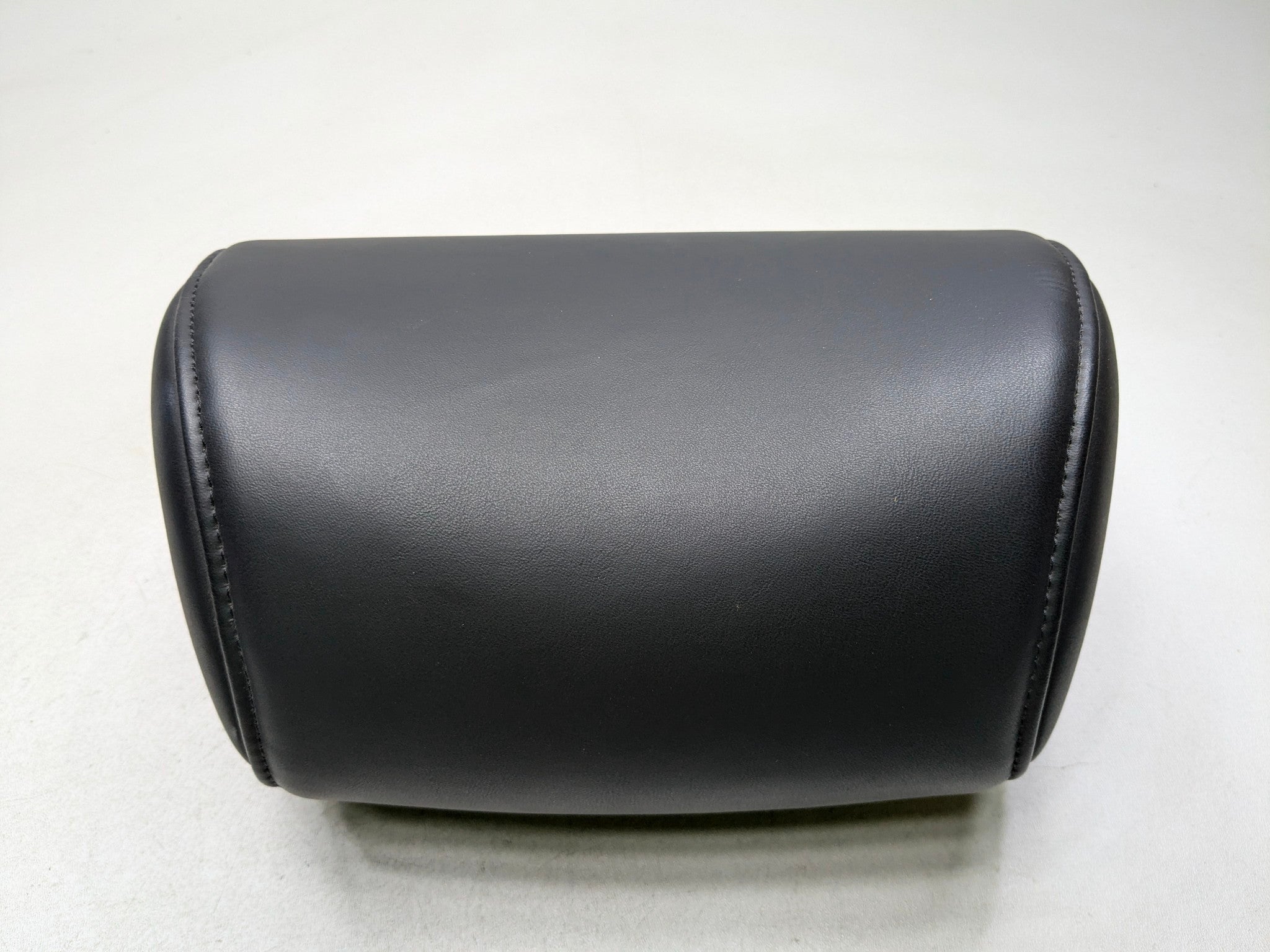 2012 - 2014 HYUNDAI AZERA OEM HEADREST SEAT REAR LEFT DRIVER SIDE LEATHER BLACK