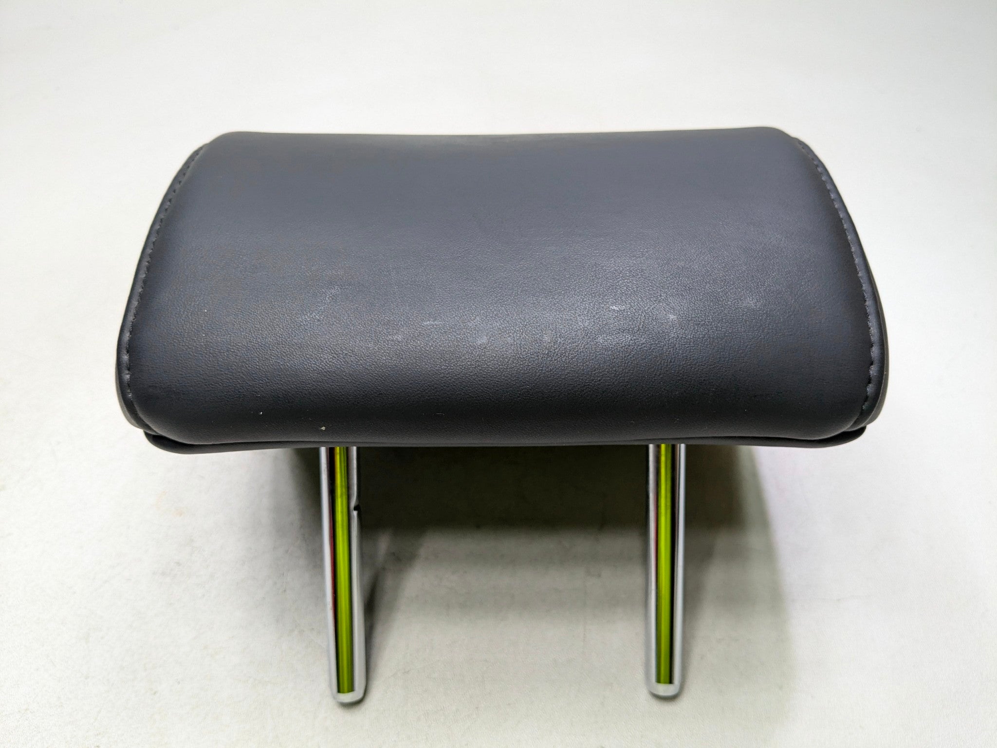 2012 - 2014 HYUNDAI AZERA OEM HEADREST SEAT REAR CENTER SIDE LEATHER BLACK