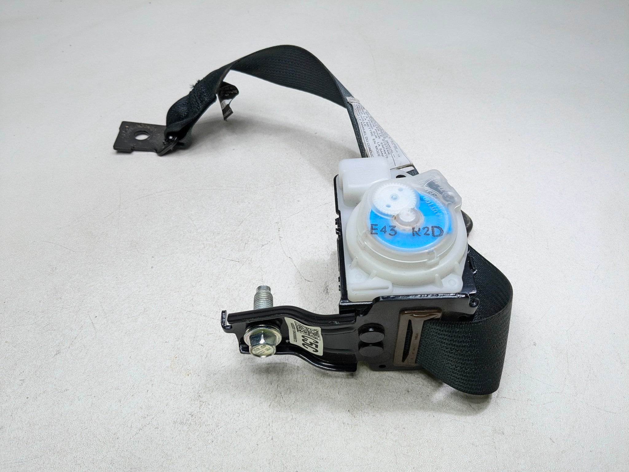 2012 - 2014 HYUNDAI AZERA OEM SEAT BELT RETRACTOR REAR CENTER SIDE