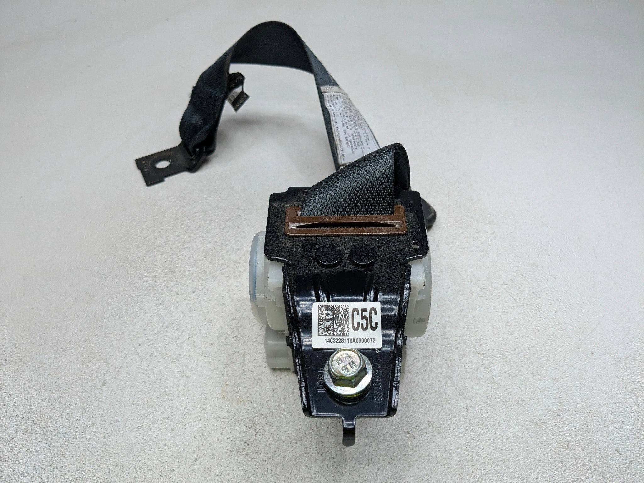 2012 - 2014 HYUNDAI AZERA OEM SEAT BELT RETRACTOR REAR CENTER SIDE