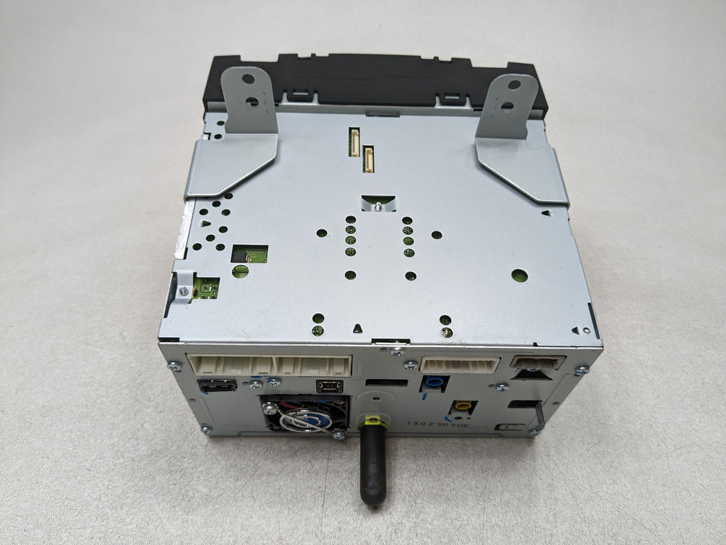 2012 - 2014 HYUNDAI AZERA OEM RADIO STEREO RECEIVER UNIT AUDIO VISUAL EQUIPMENT