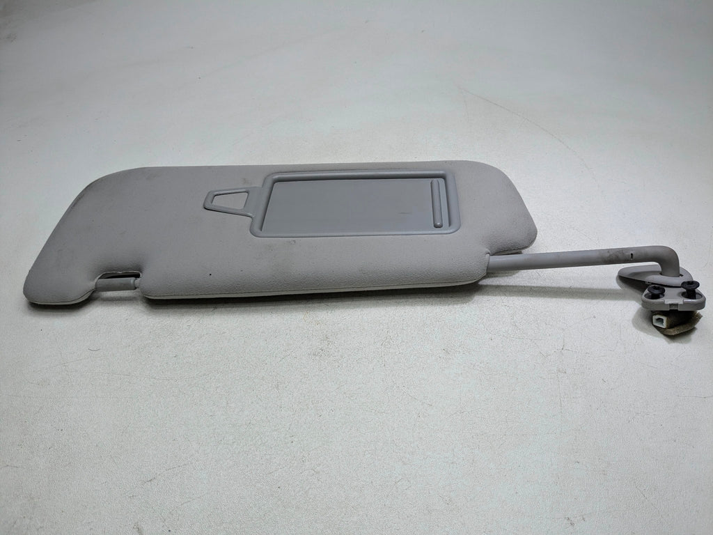 2012 - 2014 HYUNDAI AZERA OEM SUN VISOR INTERIOR UPPER ROOF FRONT LEFT SIDE