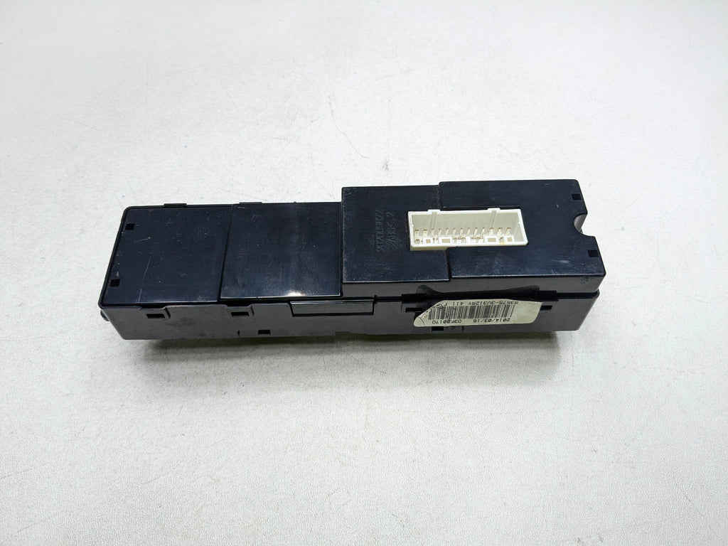 2012 - 2014 HYUNDAI AZERA OEM DOOR WINDOW SWITCH ASSEMBLY FRONT RIGHT SIDE