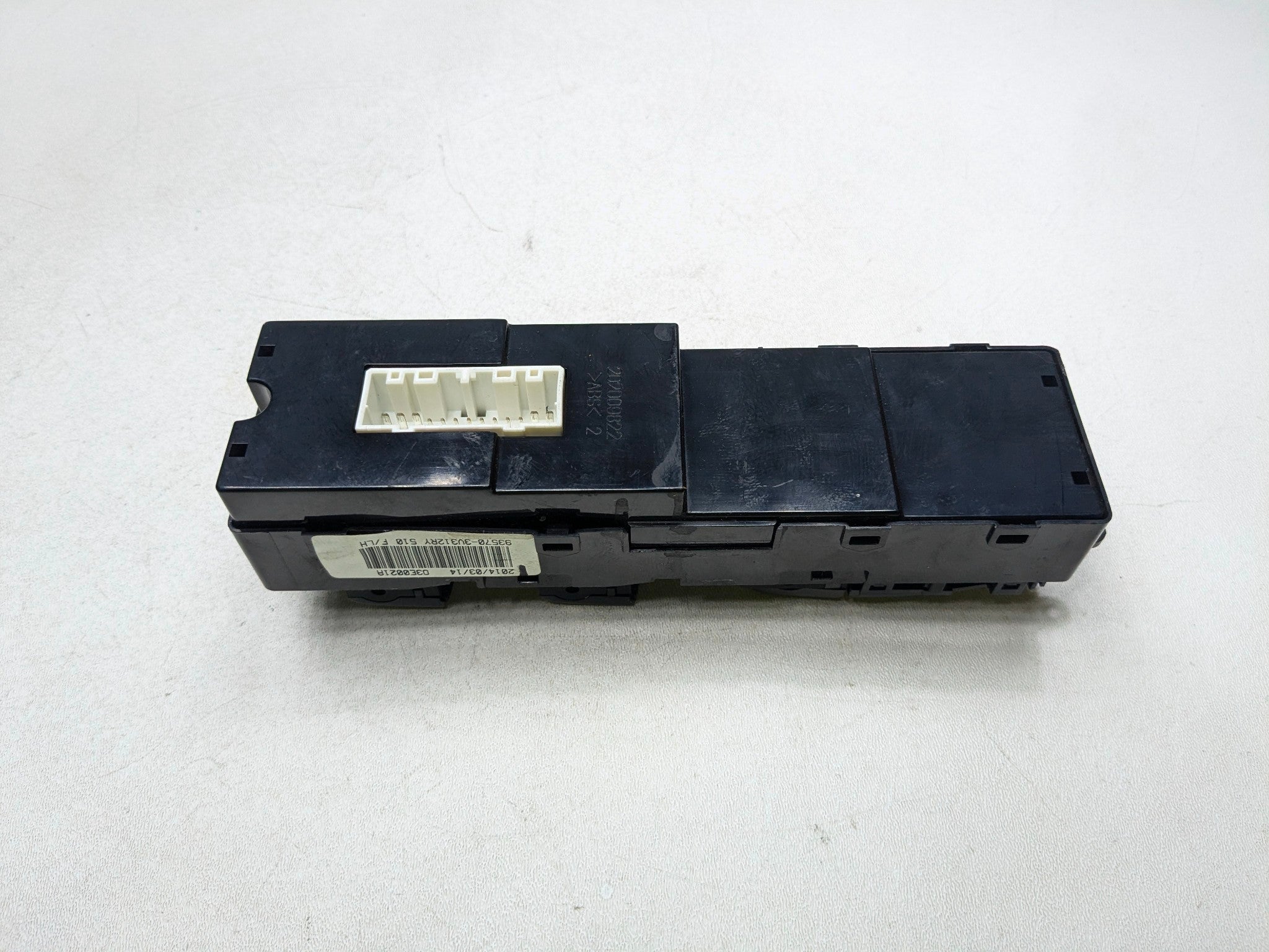 2012 - 2014 HYUNDAI AZERA OEM DOOR WINDOW SWITCH ASSEMBLY FRONT LEFT DRIVER SIDE