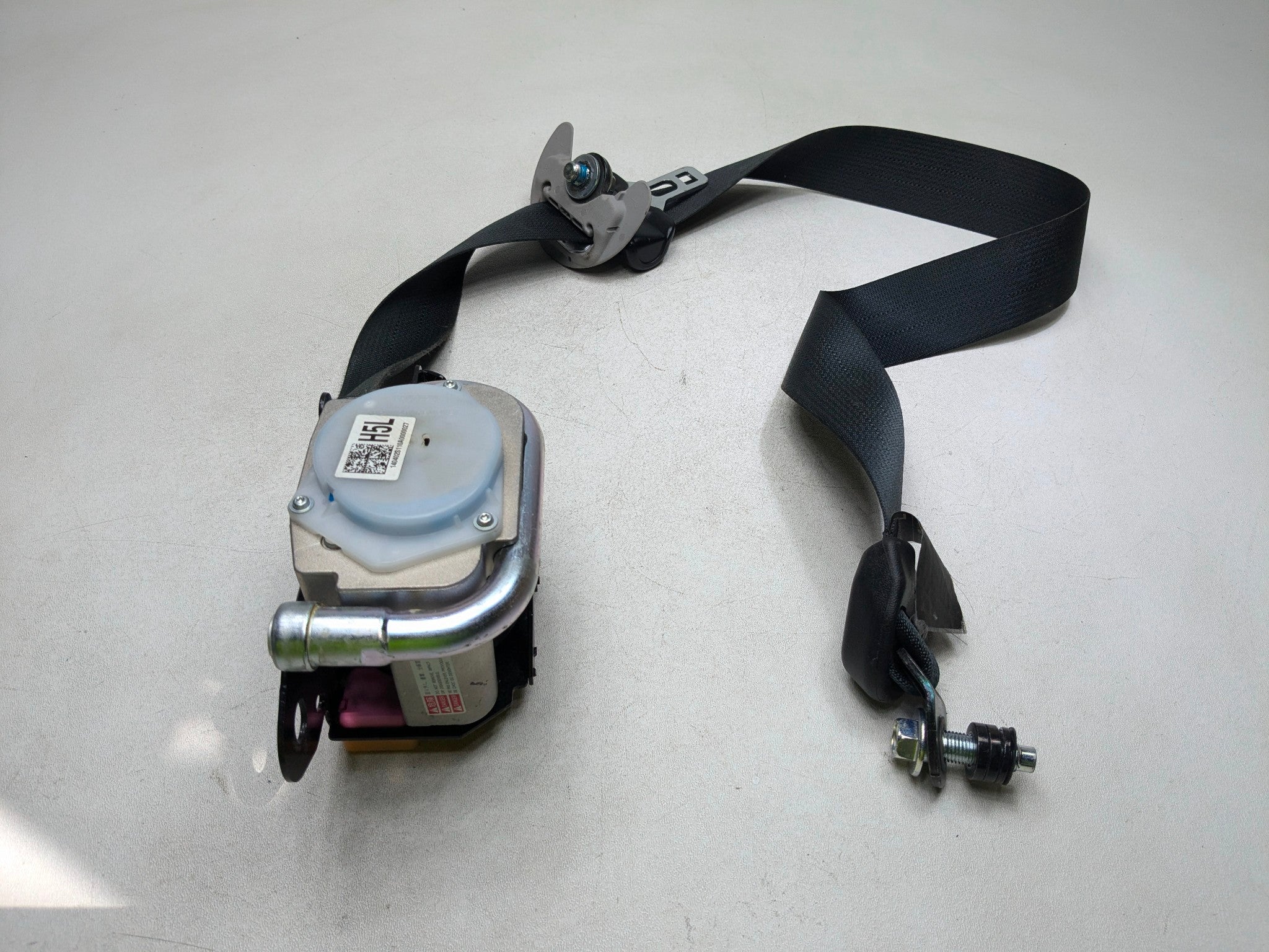 2012 - 2014 HYUNDAI AZERA OEM SEAT BELT RETRACTOR FRONT LEFT DRIVER SIDE