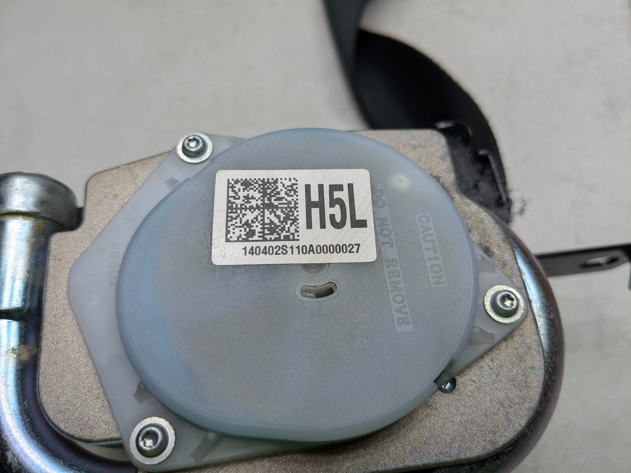 2012 - 2014 HYUNDAI AZERA OEM SEAT BELT RETRACTOR FRONT LEFT DRIVER SIDE