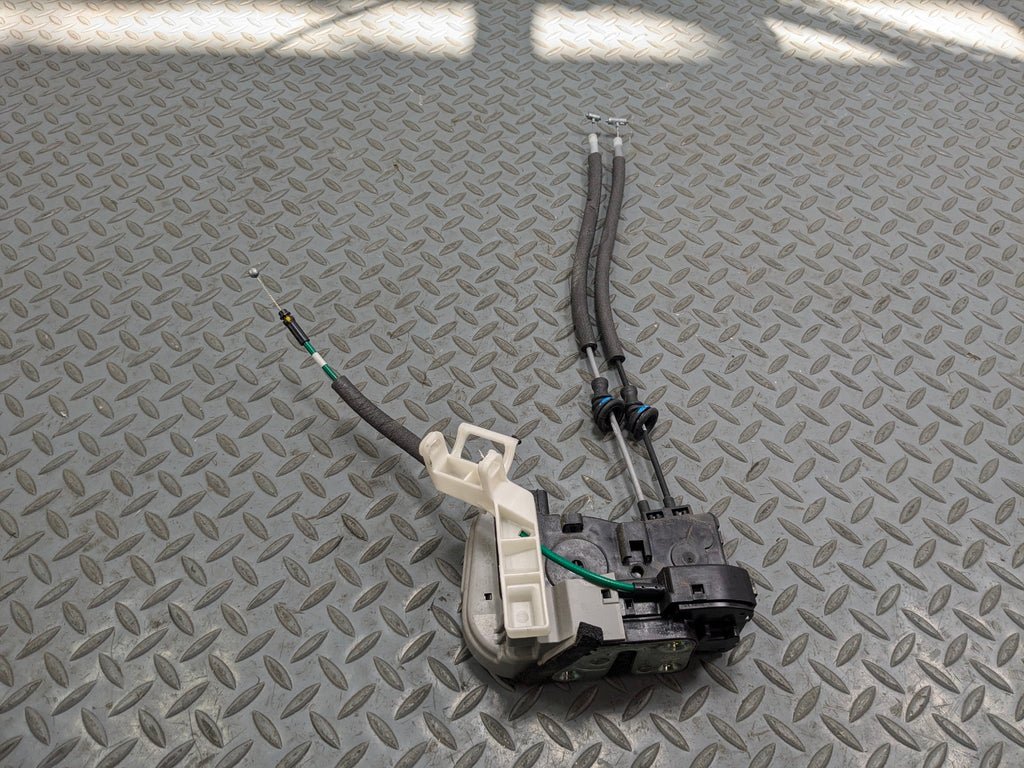 12 - 14 HYUNDAI AZERA OEM DOOR LATCH LOCK ACTUATOR REAR RIGHT PASSENGER SIDE