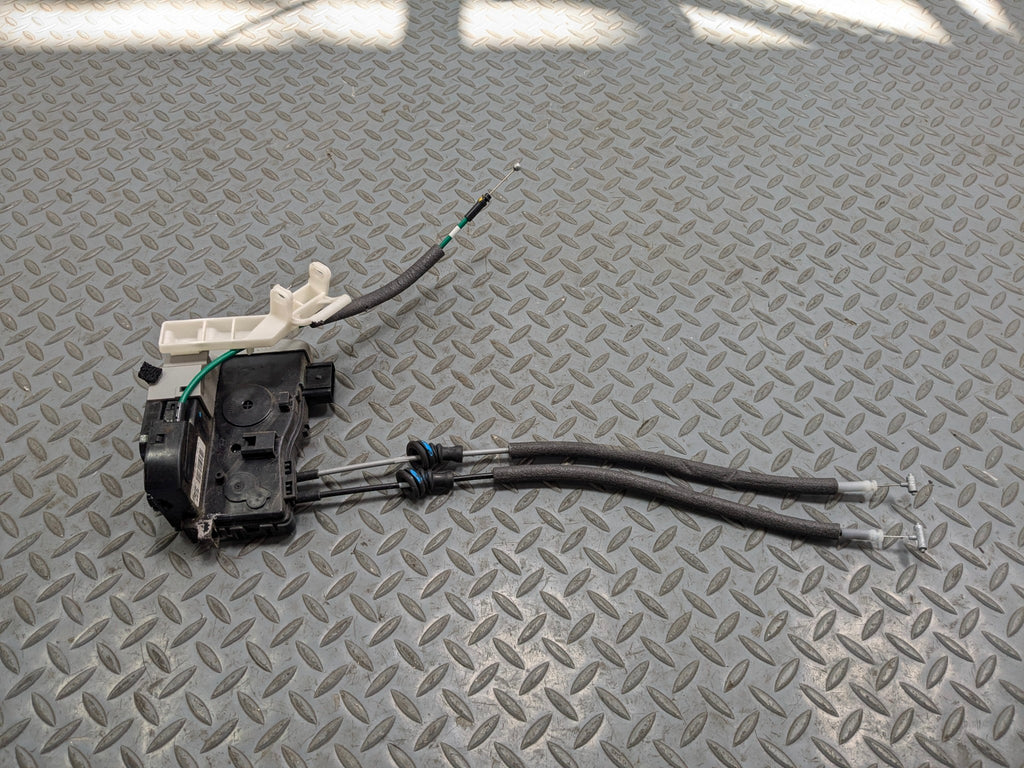 12 - 14 HYUNDAI AZERA OEM DOOR LATCH LOCK ACTUATOR REAR RIGHT PASSENGER SIDE