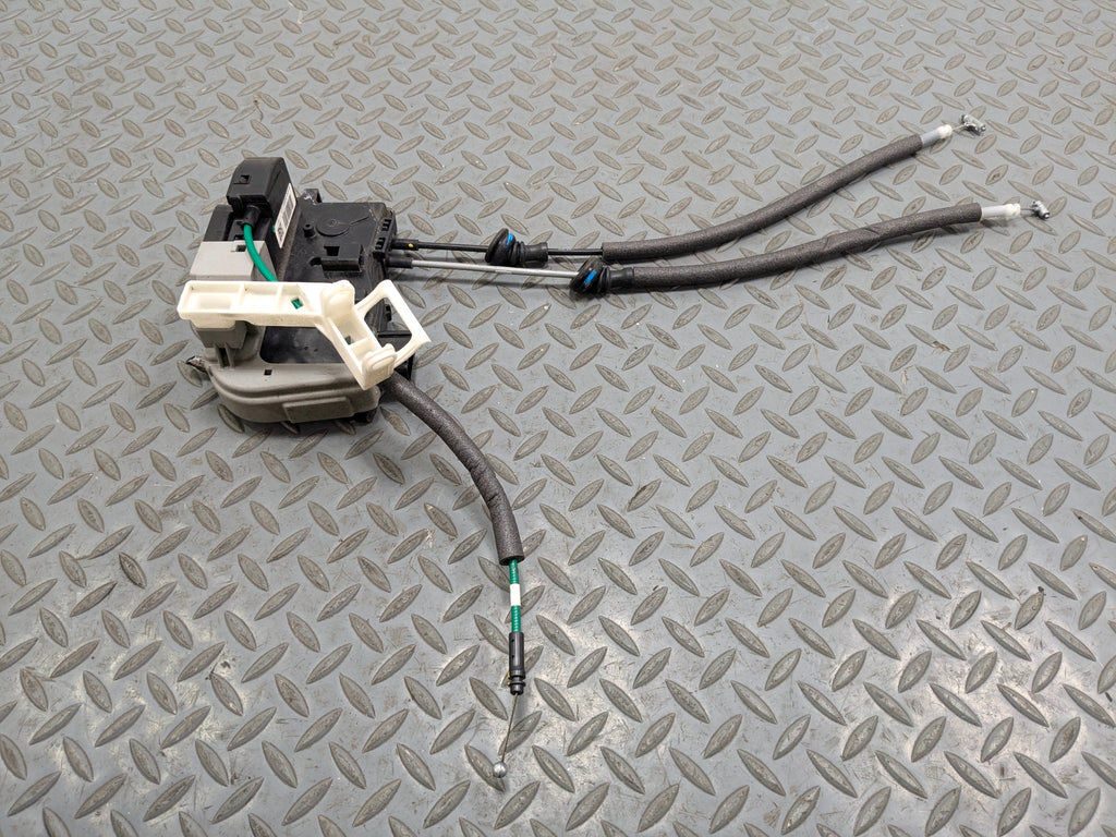 2012 - 2014 HYUNDAI AZERA OEM DOOR LATCH LOCK ACTUATOR REAR LEFT DRIVER SIDE